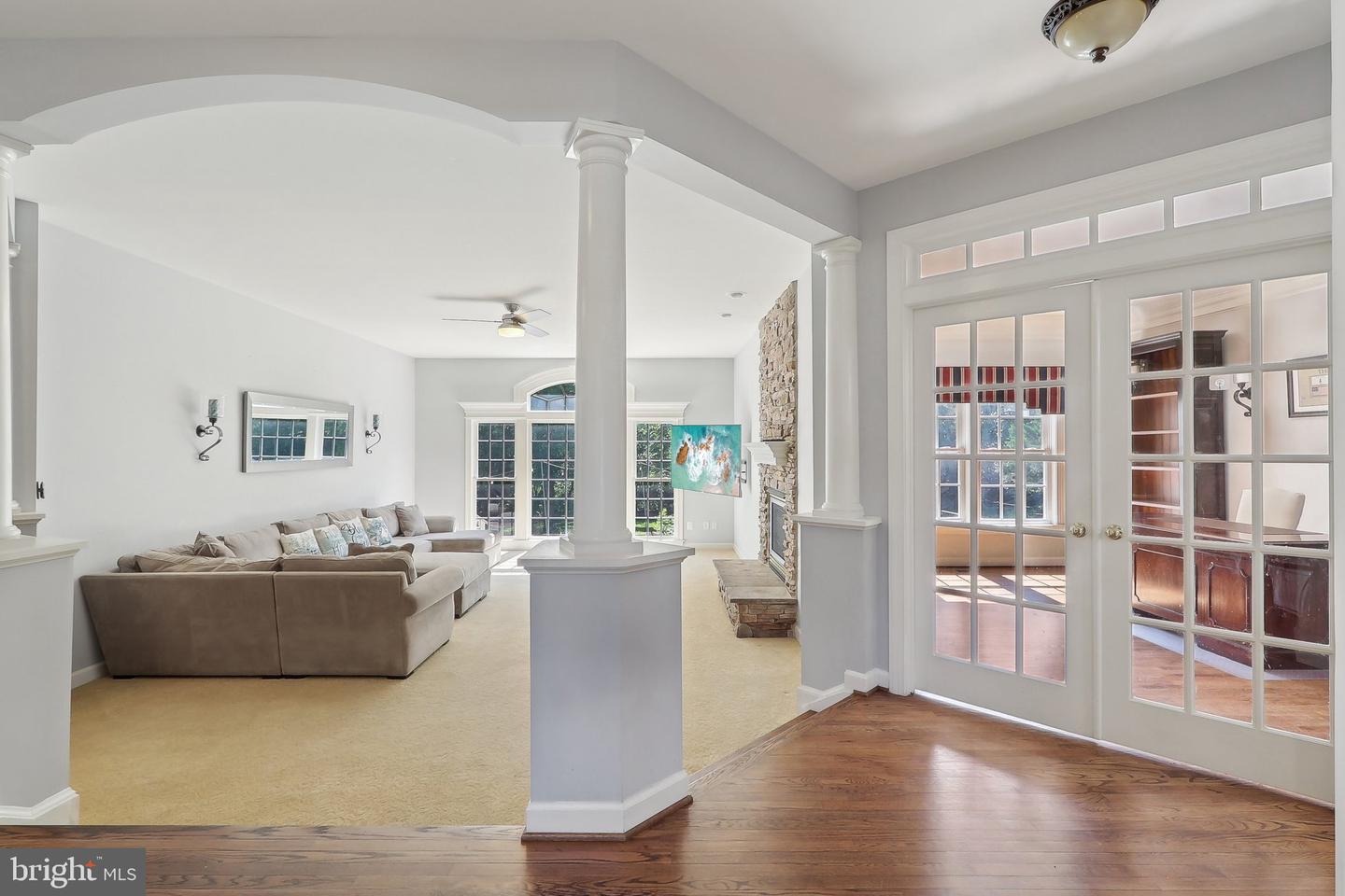 14517 CHAMBERRY CIR, HAYMARKET, Virginia 20169, 5 Bedrooms Bedrooms, ,4 BathroomsBathrooms,Residential,For sale,14517 CHAMBERRY CIR,VAPW2095166 MLS # VAPW2095166