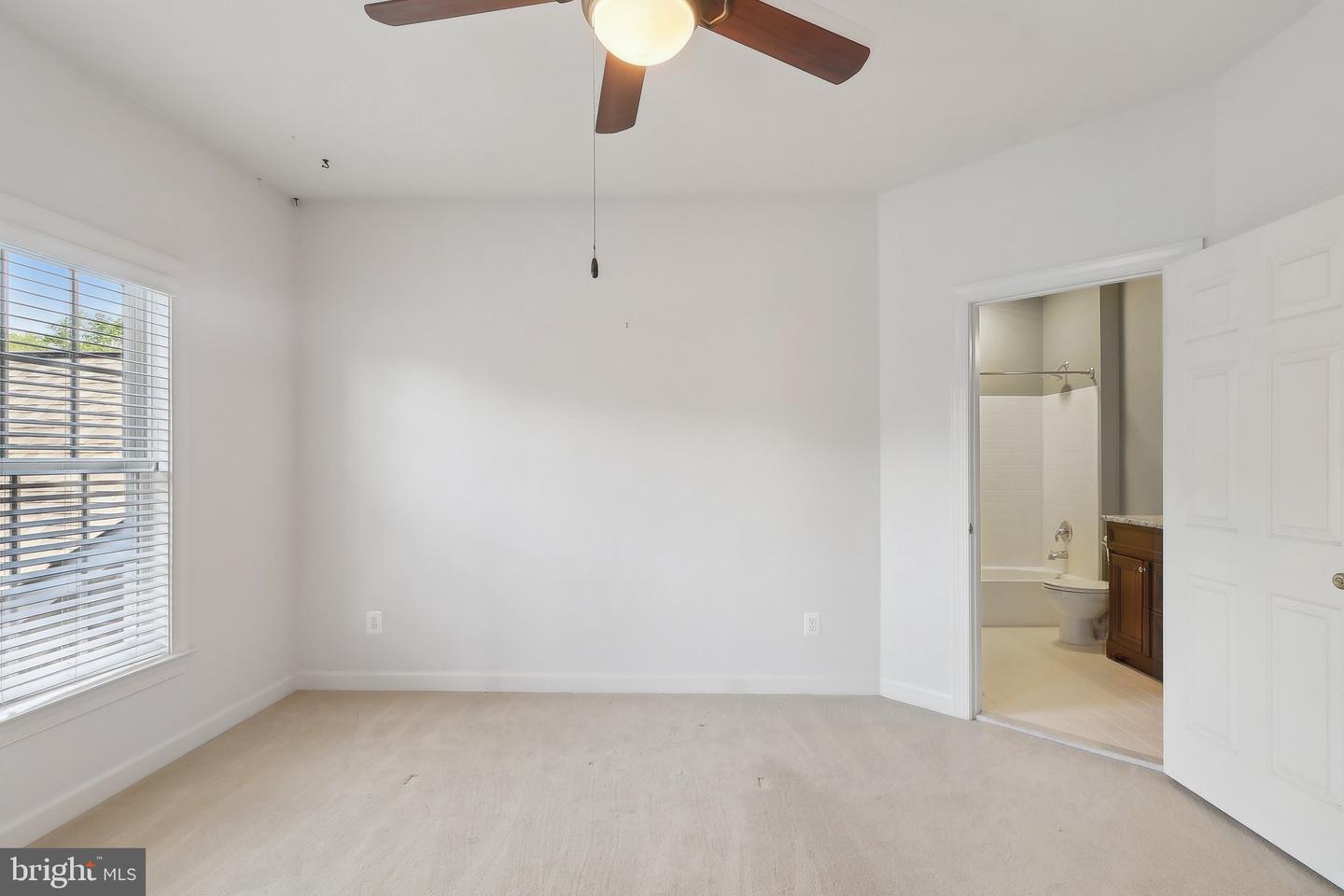 14517 CHAMBERRY CIR, HAYMARKET, Virginia 20169, 5 Bedrooms Bedrooms, ,4 BathroomsBathrooms,Residential,For sale,14517 CHAMBERRY CIR,VAPW2095166 MLS # VAPW2095166