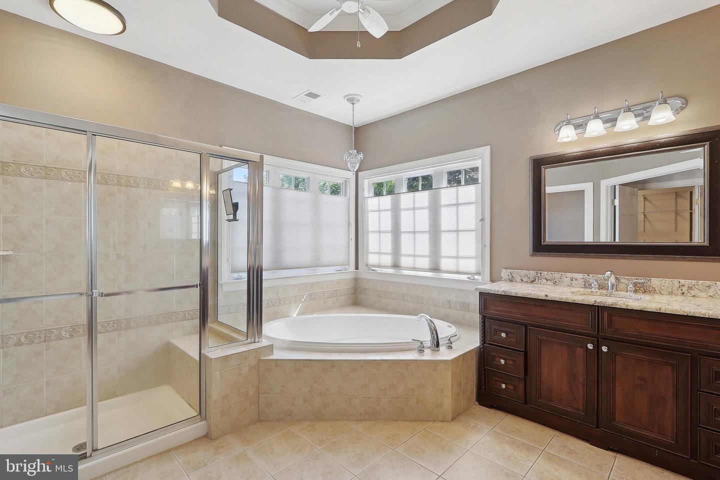 14517 CHAMBERRY CIR, HAYMARKET, Virginia 20169, 5 Bedrooms Bedrooms, ,4 BathroomsBathrooms,Residential,For sale,14517 CHAMBERRY CIR,VAPW2095166 MLS # VAPW2095166