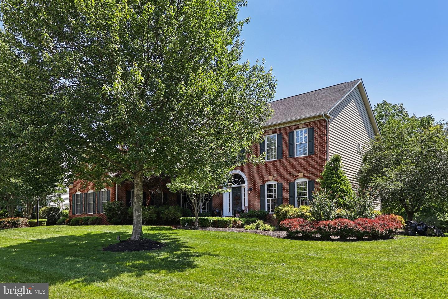 14517 CHAMBERRY CIR, HAYMARKET, Virginia 20169, 5 Bedrooms Bedrooms, ,4 BathroomsBathrooms,Residential,For sale,14517 CHAMBERRY CIR,VAPW2095166 MLS # VAPW2095166