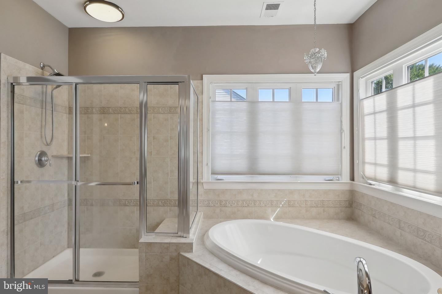 14517 CHAMBERRY CIR, HAYMARKET, Virginia 20169, 5 Bedrooms Bedrooms, ,4 BathroomsBathrooms,Residential,For sale,14517 CHAMBERRY CIR,VAPW2095166 MLS # VAPW2095166