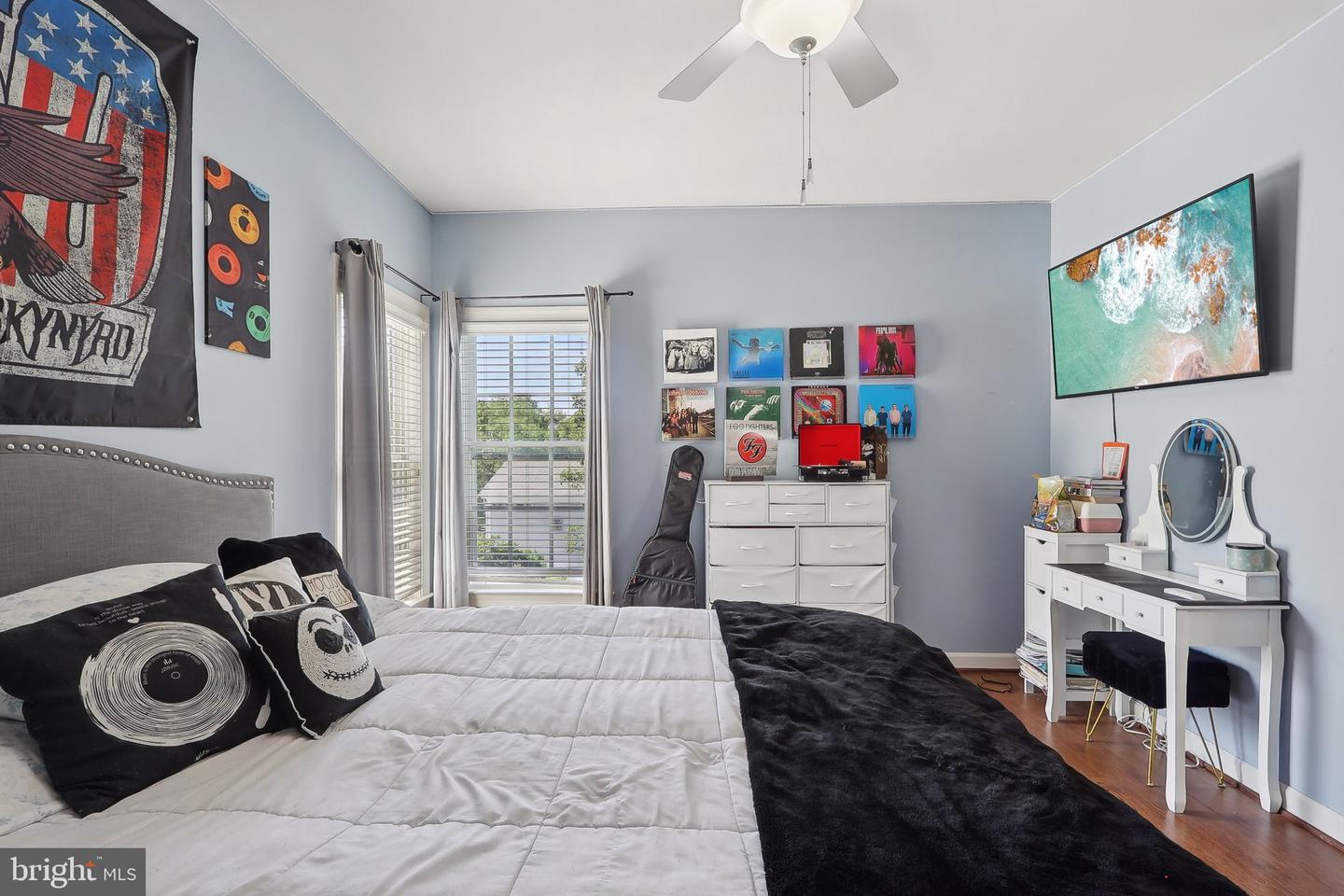 14517 CHAMBERRY CIR, HAYMARKET, Virginia 20169, 5 Bedrooms Bedrooms, ,4 BathroomsBathrooms,Residential,For sale,14517 CHAMBERRY CIR,VAPW2095166 MLS # VAPW2095166