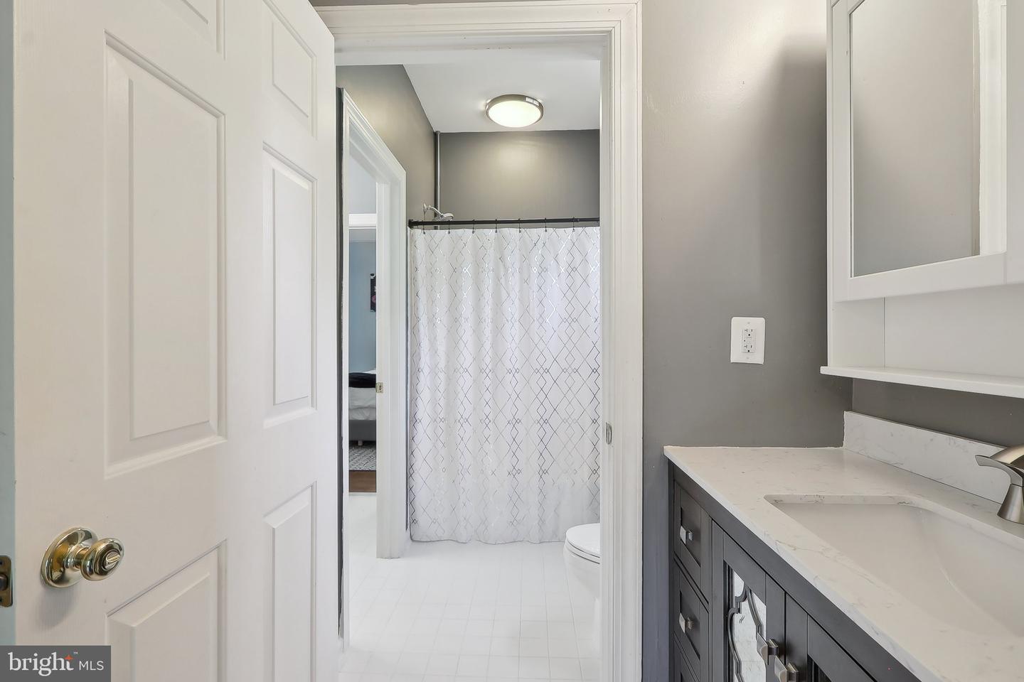 14517 CHAMBERRY CIR, HAYMARKET, Virginia 20169, 5 Bedrooms Bedrooms, ,4 BathroomsBathrooms,Residential,For sale,14517 CHAMBERRY CIR,VAPW2095166 MLS # VAPW2095166