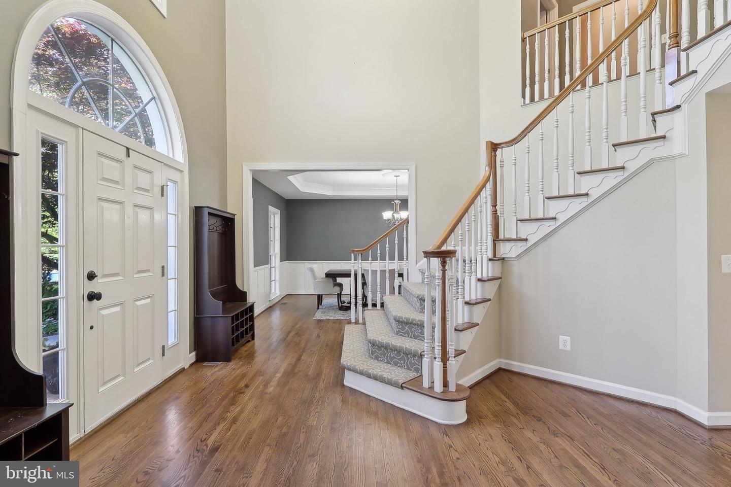 14517 CHAMBERRY CIR, HAYMARKET, Virginia 20169, 5 Bedrooms Bedrooms, ,4 BathroomsBathrooms,Residential,For sale,14517 CHAMBERRY CIR,VAPW2095166 MLS # VAPW2095166