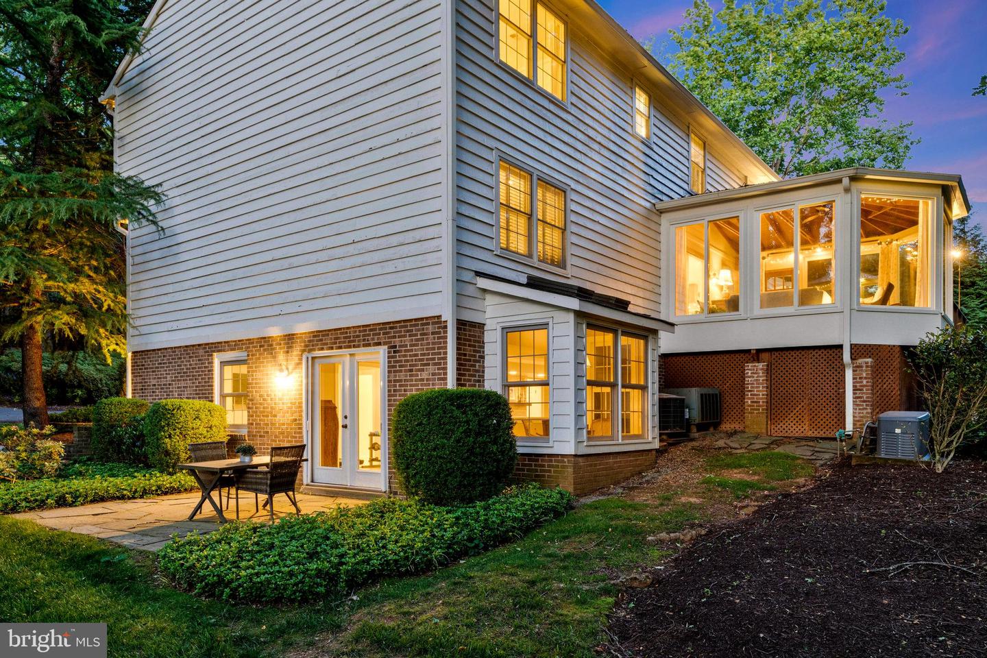 1052 LEIGH MILL RD, GREAT FALLS, Virginia 22066, 5 Bedrooms Bedrooms, 22 Rooms Rooms,3 BathroomsBathrooms,Residential,For sale,1052 LEIGH MILL RD,VAFX2242182 MLS # VAFX2242182
