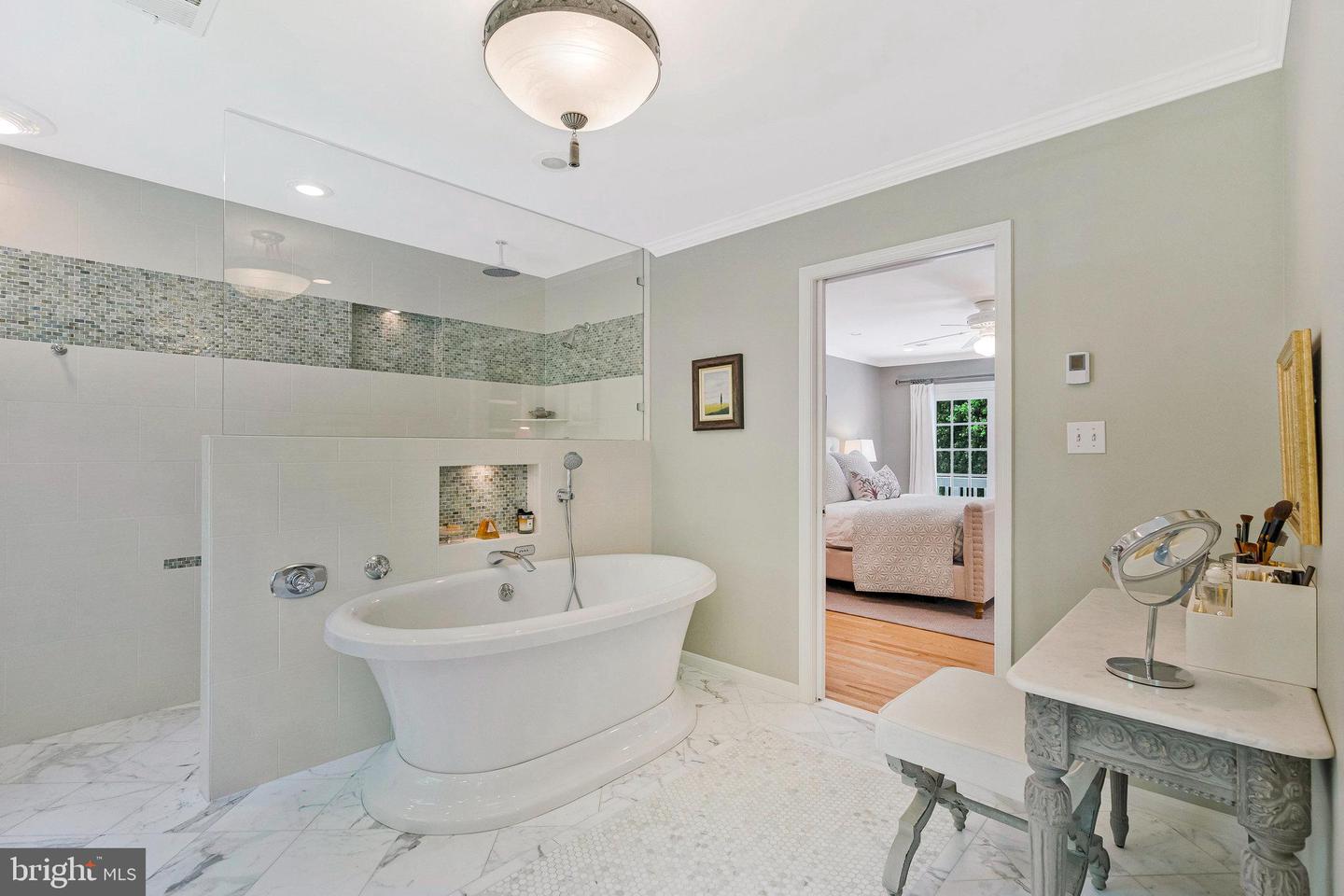 1052 LEIGH MILL RD, GREAT FALLS, Virginia 22066, 5 Bedrooms Bedrooms, 22 Rooms Rooms,3 BathroomsBathrooms,Residential,For sale,1052 LEIGH MILL RD,VAFX2242182 MLS # VAFX2242182