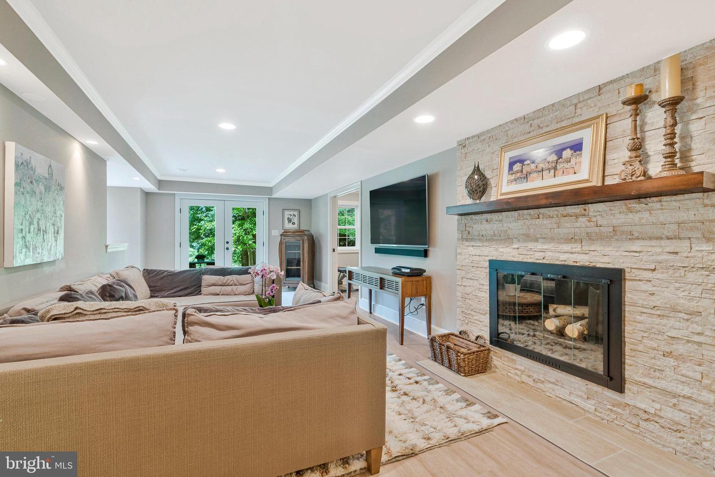 1052 LEIGH MILL RD, GREAT FALLS, Virginia 22066, 5 Bedrooms Bedrooms, 22 Rooms Rooms,3 BathroomsBathrooms,Residential,For sale,1052 LEIGH MILL RD,VAFX2242182 MLS # VAFX2242182