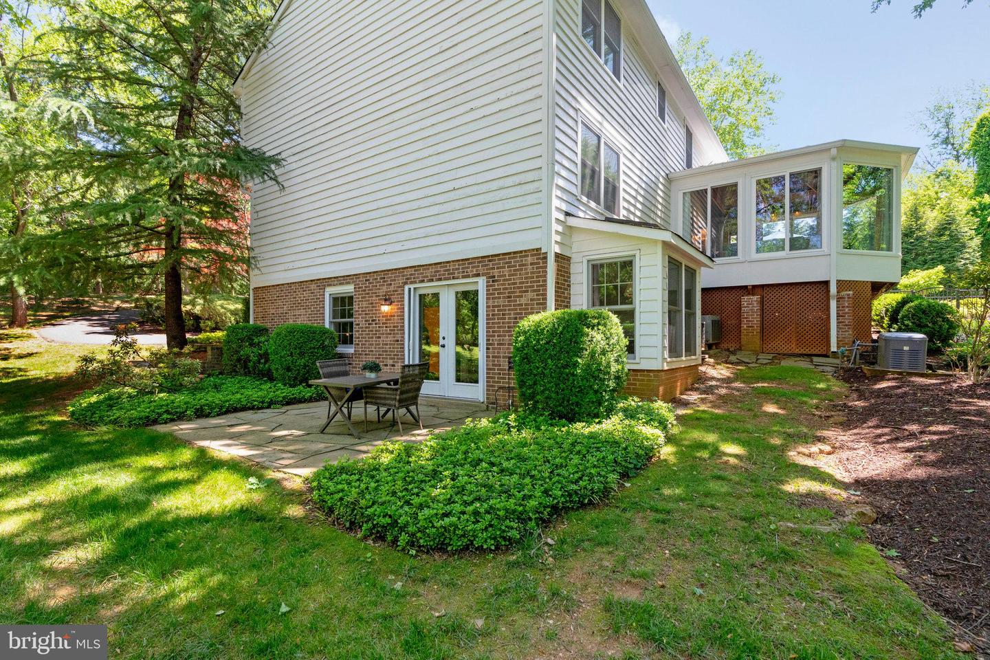 1052 LEIGH MILL RD, GREAT FALLS, Virginia 22066, 5 Bedrooms Bedrooms, 22 Rooms Rooms,3 BathroomsBathrooms,Residential,For sale,1052 LEIGH MILL RD,VAFX2242182 MLS # VAFX2242182