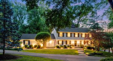 1052 LEIGH MILL RD, GREAT FALLS, Virginia 22066, 5 Bedrooms Bedrooms, 22 Rooms Rooms,3 BathroomsBathrooms,Residential,For sale,1052 LEIGH MILL RD,VAFX2242182 MLS # VAFX2242182