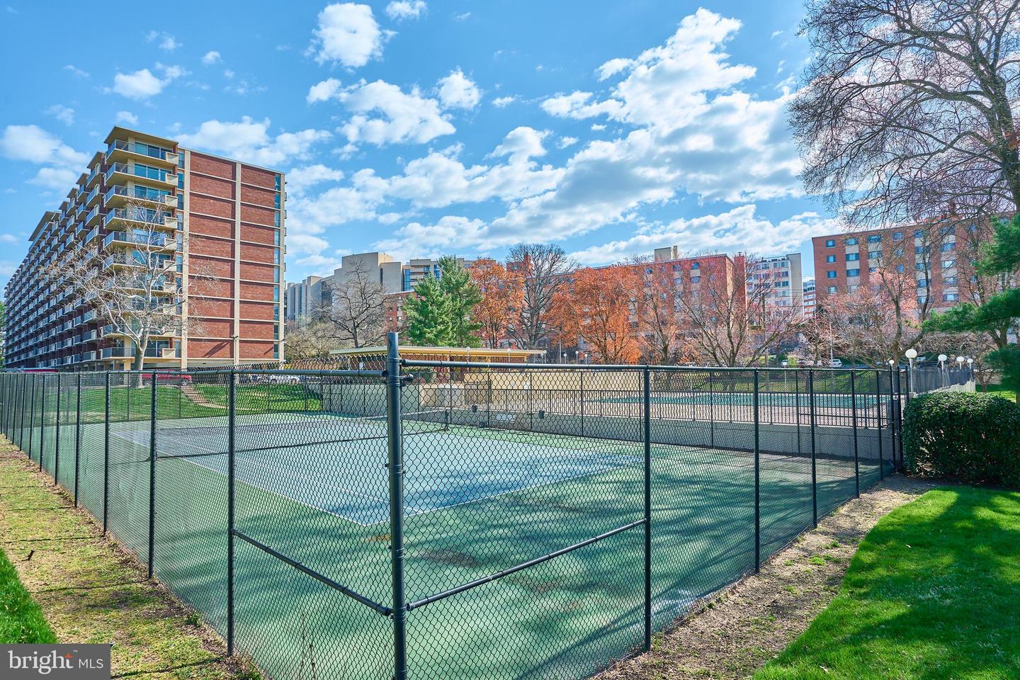 1300 ARMY NAVY DR #1010, ARLINGTON, Virginia 22202, 1 Bedroom Bedrooms, ,1 BathroomBathrooms,Residential,For sale,1300 ARMY NAVY DR #1010,VAAR2057942 MLS # VAAR2057942