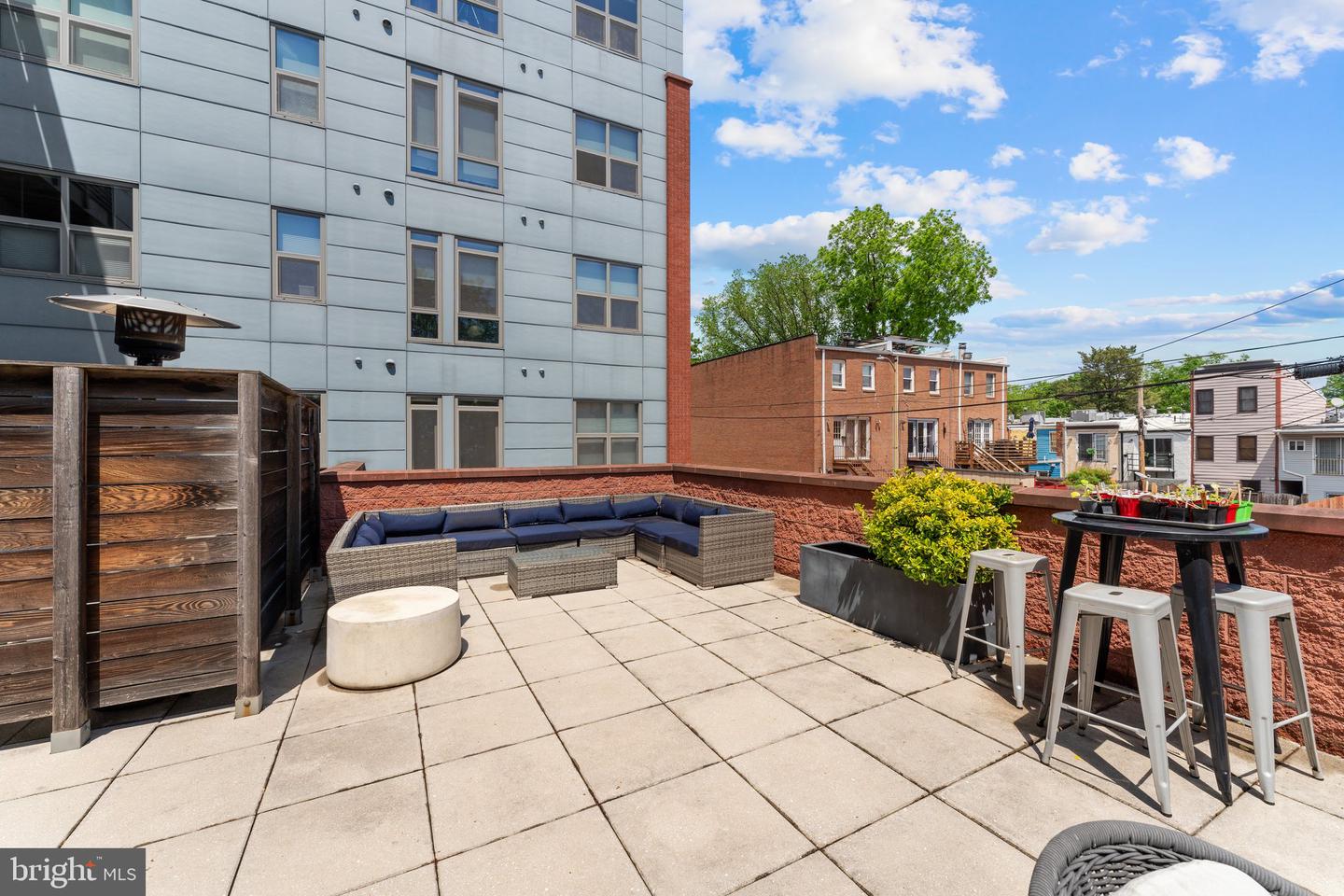 900 11TH ST SE #108, WASHINGTON, District Of Columbia 20003, 1 Bedroom Bedrooms, ,1 BathroomBathrooms,Residential,For sale,900 11TH ST SE #108,DCDC2201090 MLS # DCDC2201090