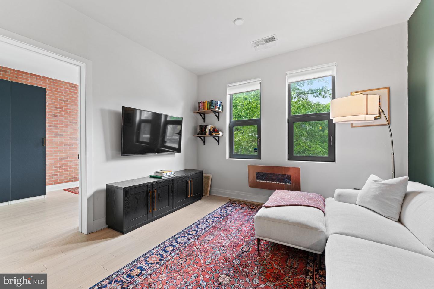 900 11TH ST SE #108, WASHINGTON, District Of Columbia 20003, 1 Bedroom Bedrooms, ,1 BathroomBathrooms,Residential,For sale,900 11TH ST SE #108,DCDC2201090 MLS # DCDC2201090