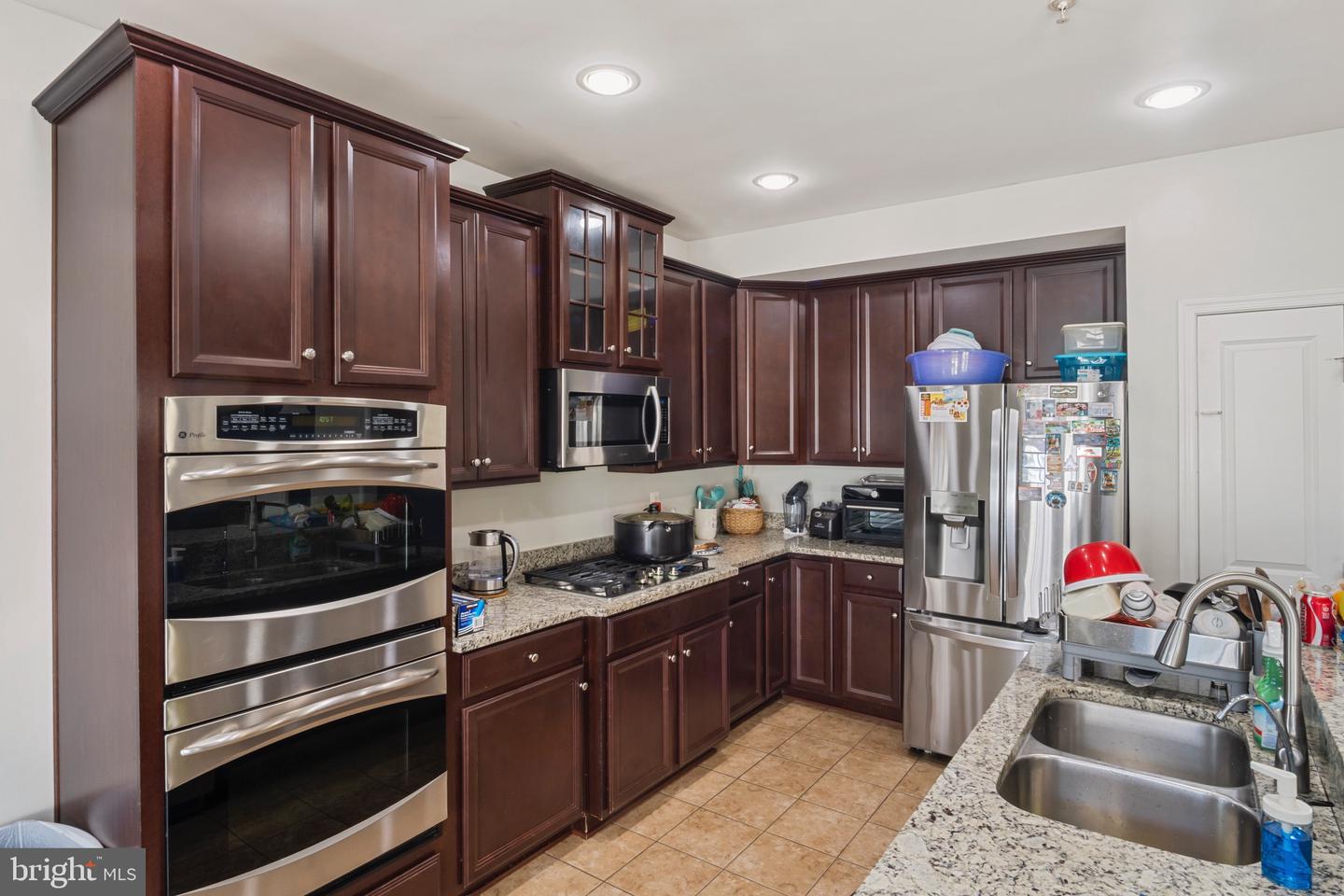 15296 REGENTS PARK DR, WOODBRIDGE, Virginia 22191, 3 Bedrooms Bedrooms, ,2 BathroomsBathrooms,Residential,For sale,15296 REGENTS PARK DR,VAPW2094926 MLS # VAPW2094926