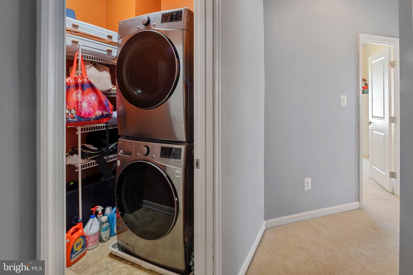 15296 REGENTS PARK DR, WOODBRIDGE, Virginia 22191, 3 Bedrooms Bedrooms, ,2 BathroomsBathrooms,Residential,For sale,15296 REGENTS PARK DR,VAPW2094926 MLS # VAPW2094926