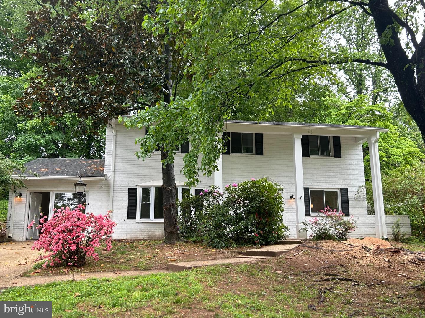 8601 PARLIAMENT DR, SPRINGFIELD, Virginia 22151, 5 Bedrooms Bedrooms, ,2 BathroomsBathrooms,Residential,For sale,8601 PARLIAMENT DR,VAFX2241404 MLS # VAFX2241404