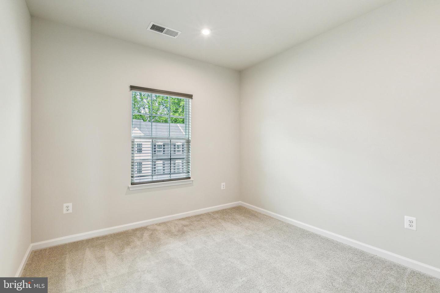 4527 DALE CREEK WAY, WOODBRIDGE, Virginia 22193, 3 Bedrooms Bedrooms, ,3 BathroomsBathrooms,Residential,For sale,4527 DALE CREEK WAY,VAPW2094972 MLS # VAPW2094972