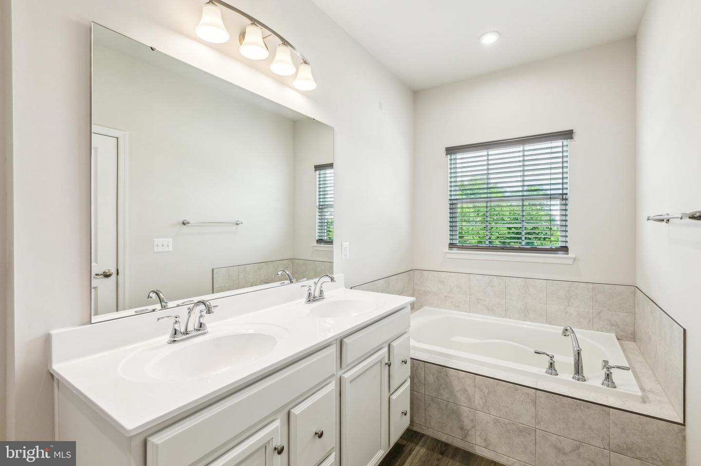 4527 DALE CREEK WAY, WOODBRIDGE, Virginia 22193, 3 Bedrooms Bedrooms, ,3 BathroomsBathrooms,Residential,For sale,4527 DALE CREEK WAY,VAPW2094972 MLS # VAPW2094972