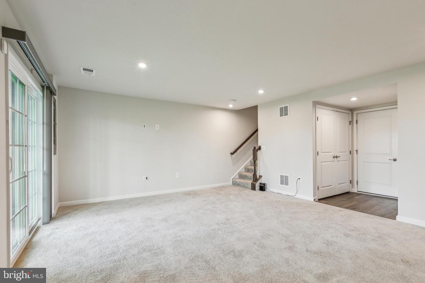 4527 DALE CREEK WAY, WOODBRIDGE, Virginia 22193, 3 Bedrooms Bedrooms, ,3 BathroomsBathrooms,Residential,For sale,4527 DALE CREEK WAY,VAPW2094972 MLS # VAPW2094972