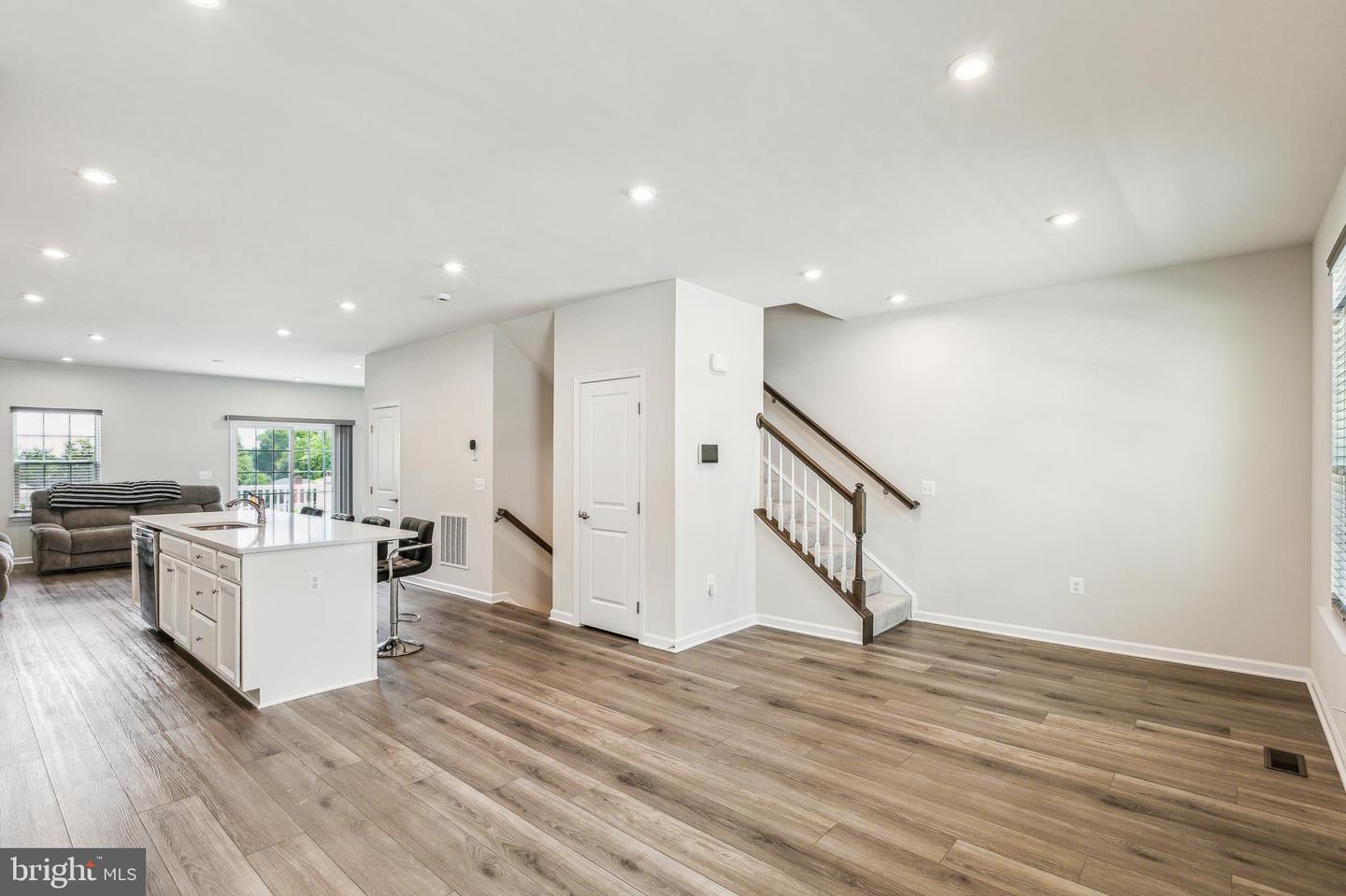 4527 DALE CREEK WAY, WOODBRIDGE, Virginia 22193, 3 Bedrooms Bedrooms, ,3 BathroomsBathrooms,Residential,For sale,4527 DALE CREEK WAY,VAPW2094972 MLS # VAPW2094972