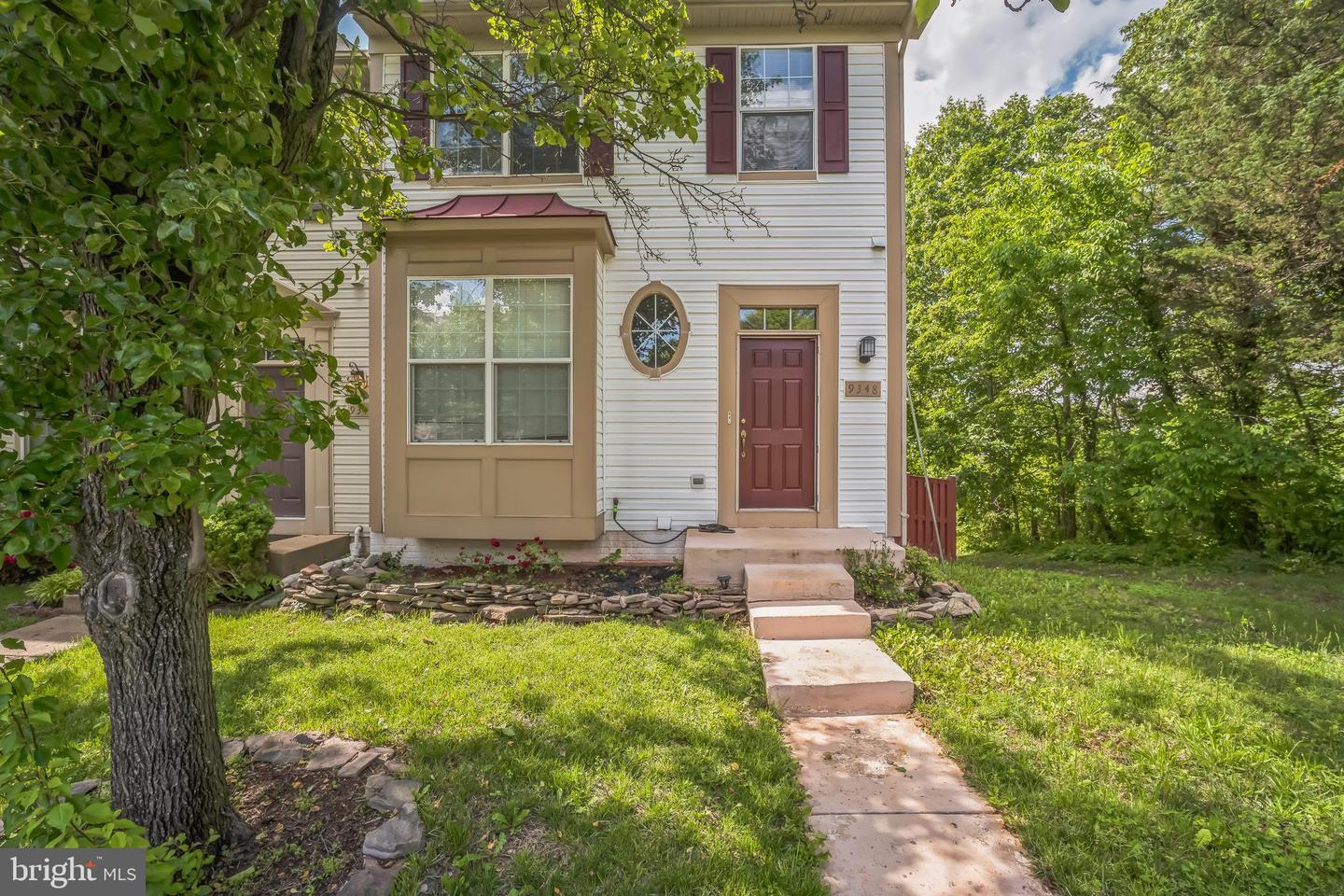 9348 CHINA GROVE CT, MANASSAS, Virginia 20110, 4 Bedrooms Bedrooms, ,3 BathroomsBathrooms,Residential,For sale,9348 CHINA GROVE CT,VAMN2008356 MLS # VAMN2008356