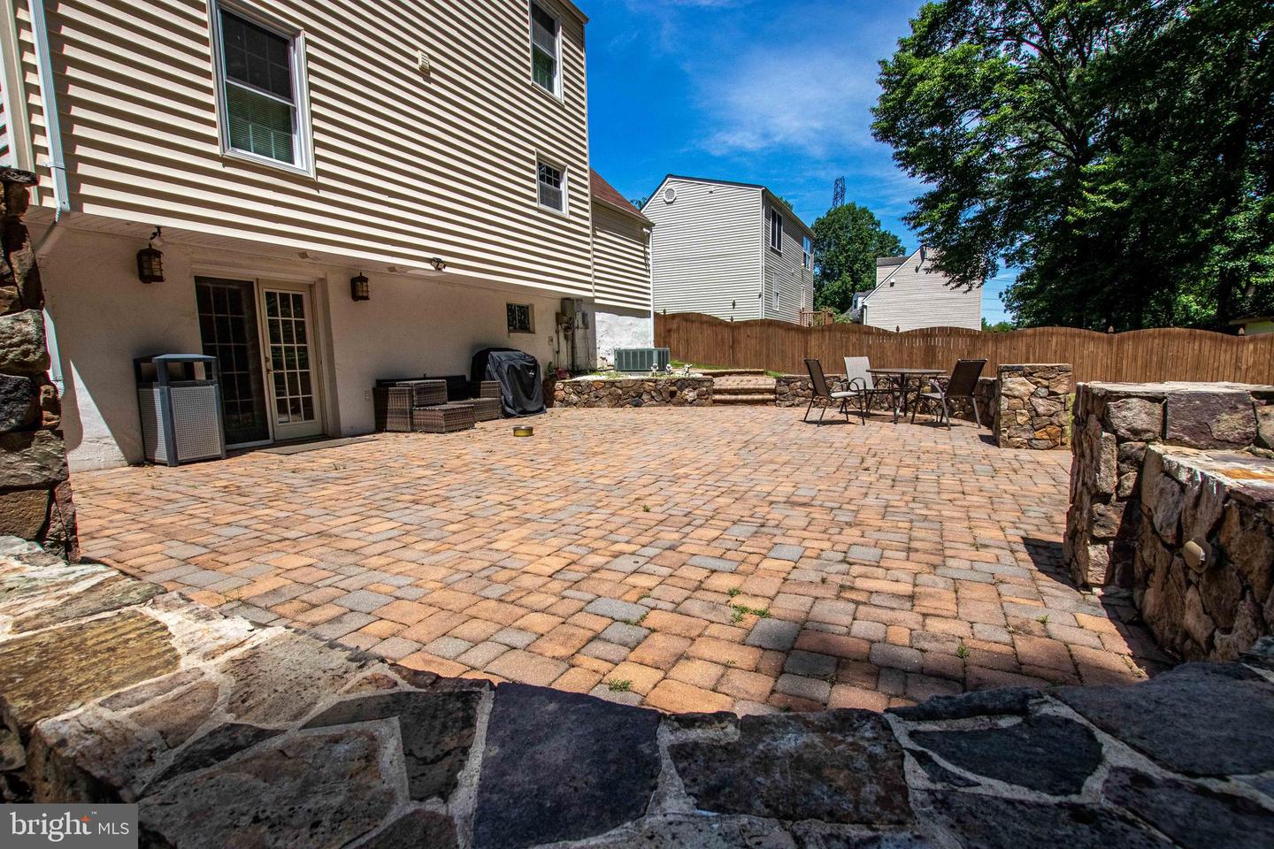 14365 SALSBURY CT, WOODBRIDGE, Virginia 22193, 3 Bedrooms Bedrooms, ,2 BathroomsBathrooms,Residential,For sale,14365 SALSBURY CT,VAPW2095014 MLS # VAPW2095014