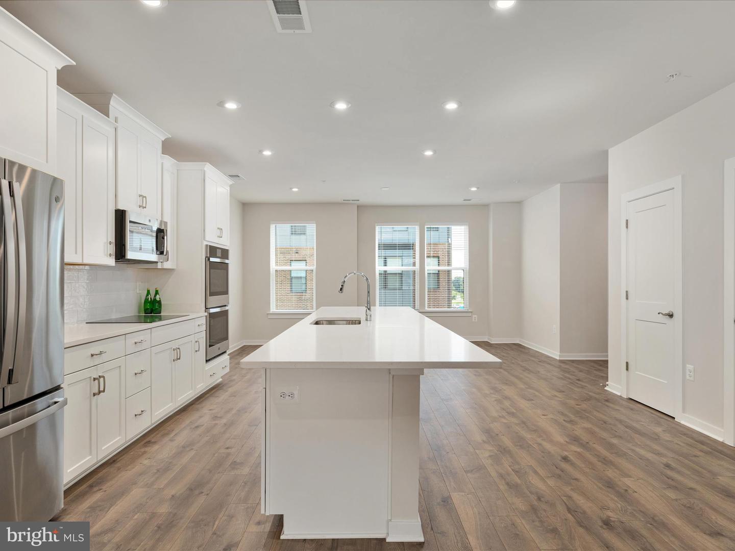 44485 WOLFHOUND SQ, ASHBURN, Virginia 20147, 3 Bedrooms Bedrooms, ,2 BathroomsBathrooms,Residential,For sale,44485 WOLFHOUND SQ,VALO2097372 MLS # VALO2097372