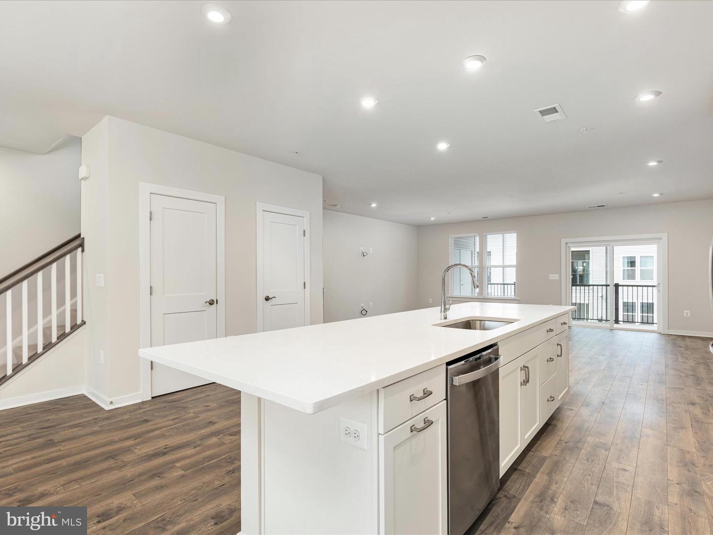 44485 WOLFHOUND SQ, ASHBURN, Virginia 20147, 3 Bedrooms Bedrooms, ,2 BathroomsBathrooms,Residential,For sale,44485 WOLFHOUND SQ,VALO2097372 MLS # VALO2097372