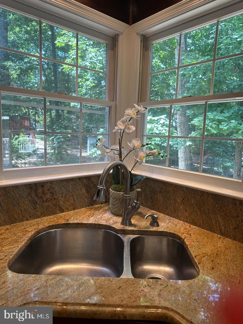 13616 NORTHBOURNE DR, CENTREVILLE, Virginia 20120, 4 Bedrooms Bedrooms, 14 Rooms Rooms,3 BathroomsBathrooms,Residential,For sale,13616 NORTHBOURNE DR,VAFX2242390 MLS # VAFX2242390