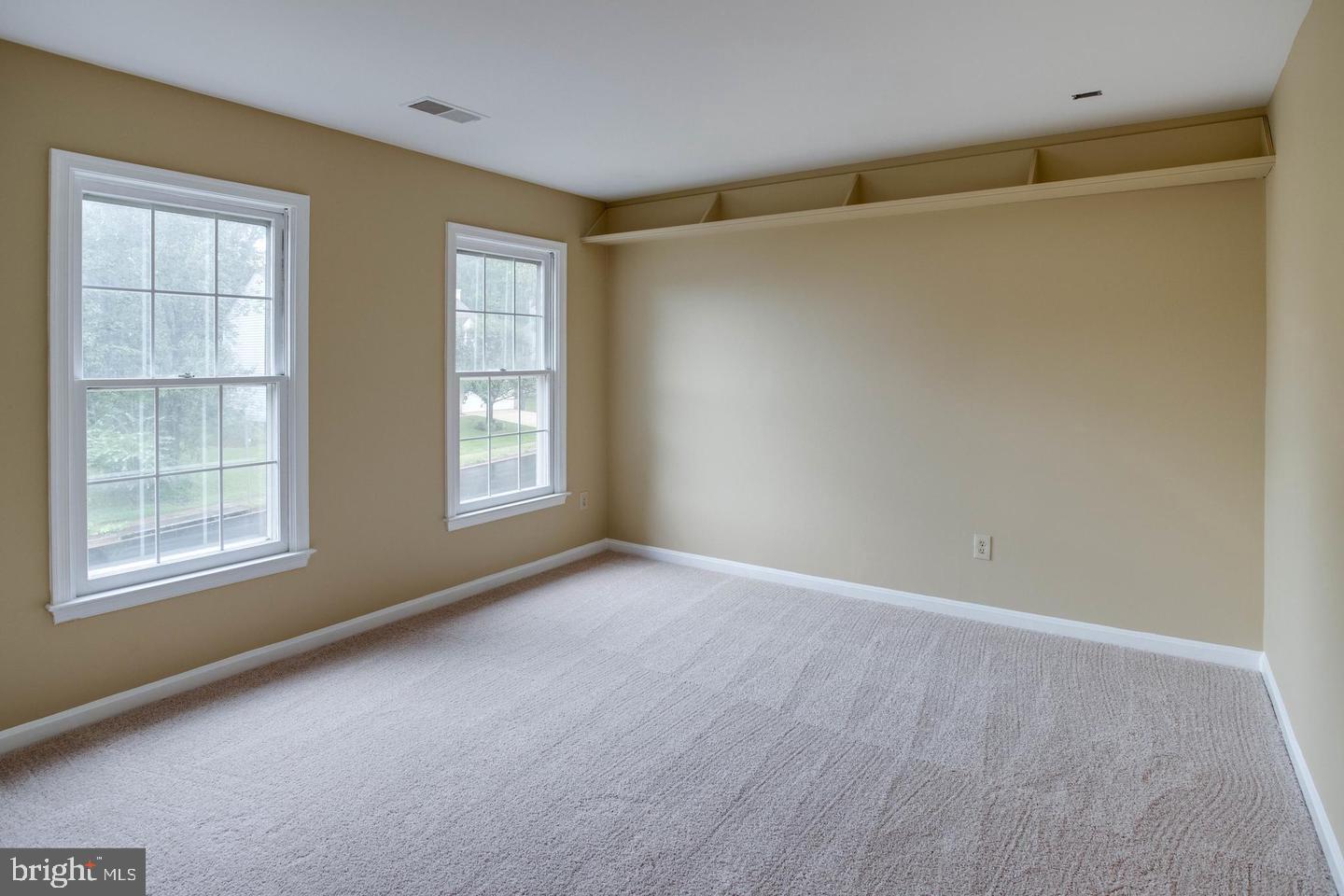 13616 NORTHBOURNE DR, CENTREVILLE, Virginia 20120, 4 Bedrooms Bedrooms, 14 Rooms Rooms,3 BathroomsBathrooms,Residential,For sale,13616 NORTHBOURNE DR,VAFX2242390 MLS # VAFX2242390
