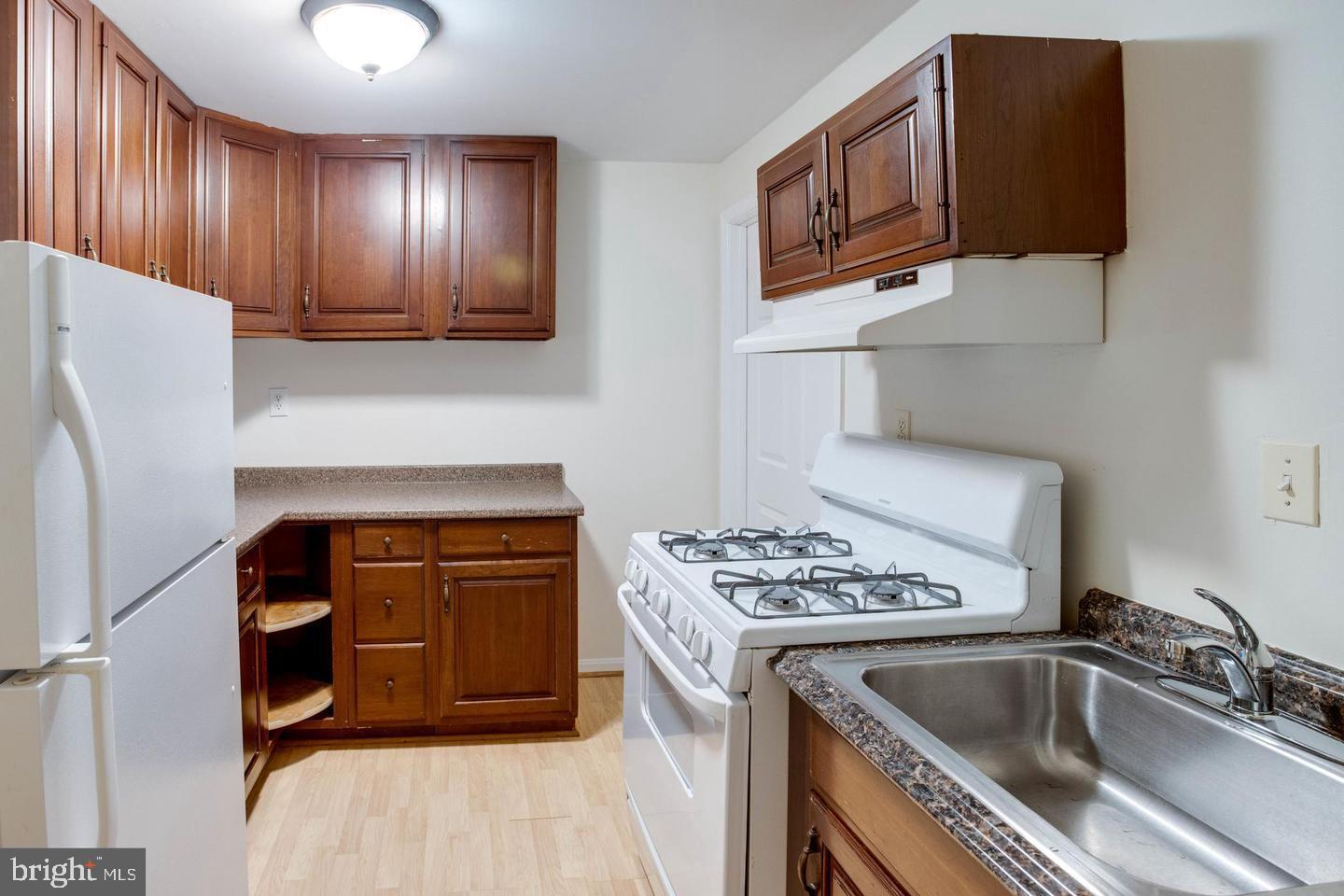 13616 NORTHBOURNE DR, CENTREVILLE, Virginia 20120, 4 Bedrooms Bedrooms, 14 Rooms Rooms,3 BathroomsBathrooms,Residential,For sale,13616 NORTHBOURNE DR,VAFX2242390 MLS # VAFX2242390