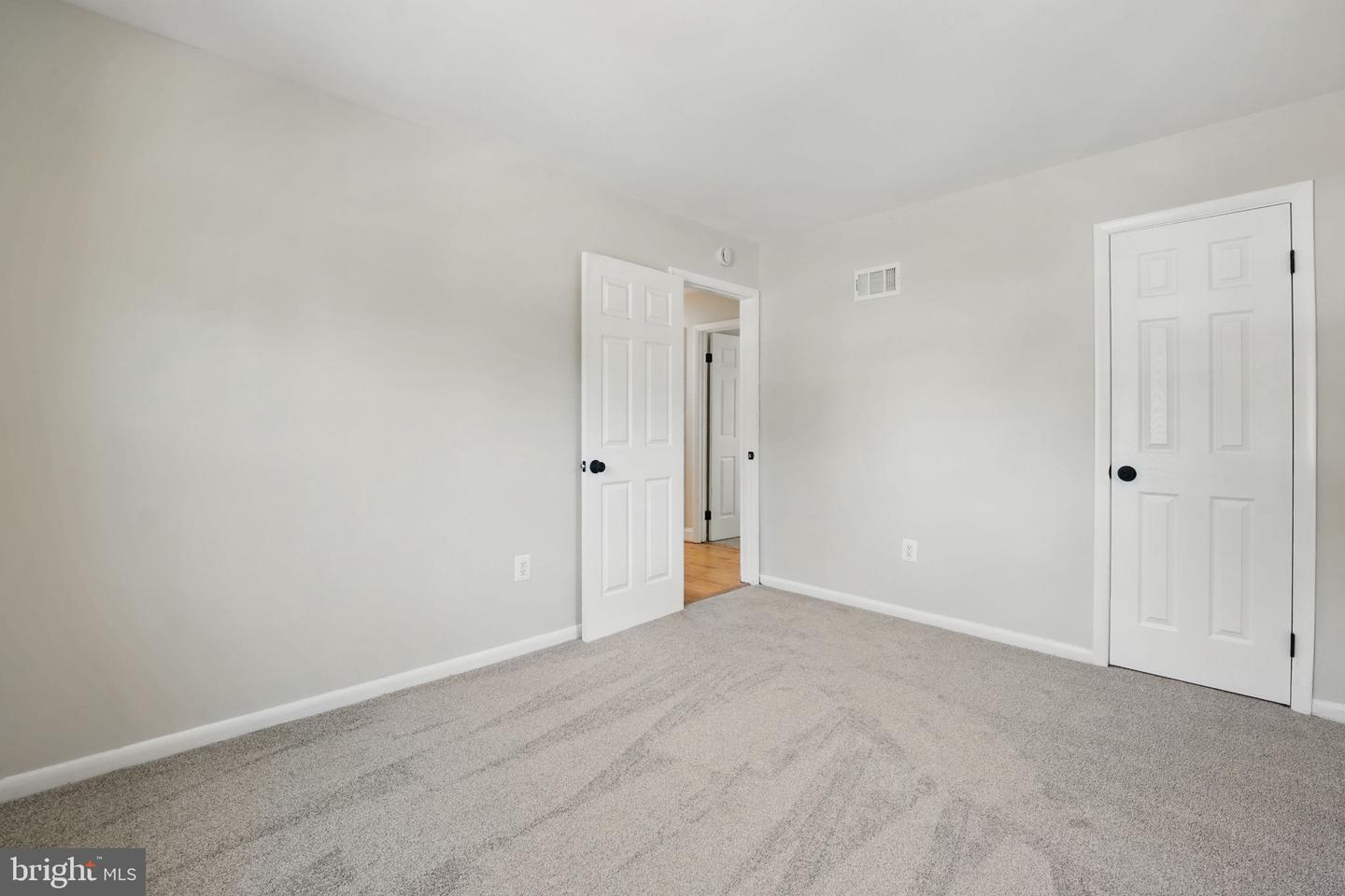 13798 GRESHAM CT, WOODBRIDGE, Virginia 22193, 4 Bedrooms Bedrooms, ,2 BathroomsBathrooms,Residential,For sale,13798 GRESHAM CT,VAPW2095270 MLS # VAPW2095270