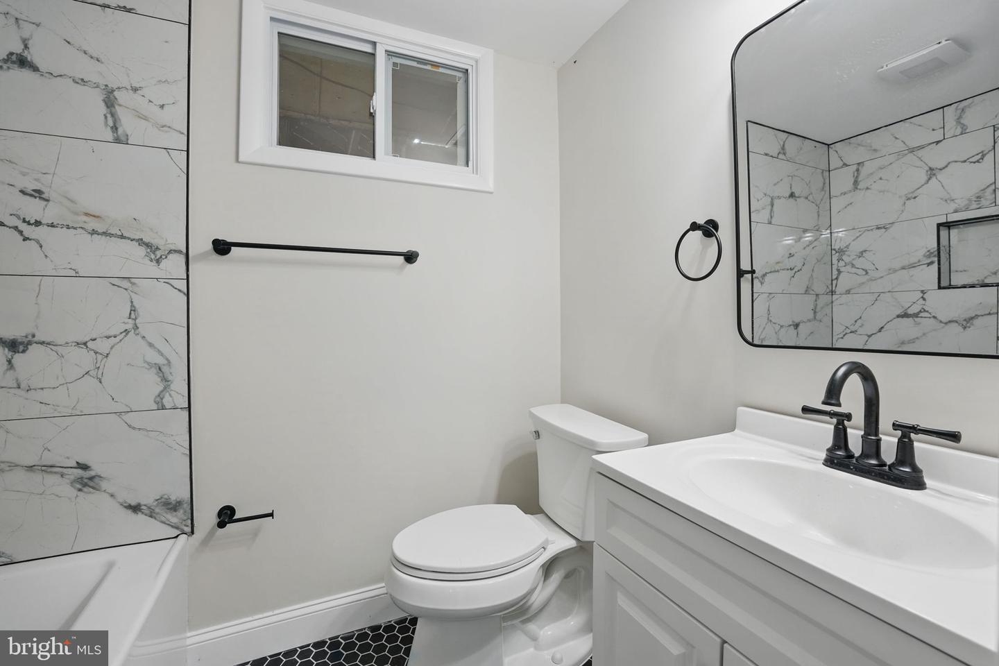 13798 GRESHAM CT, WOODBRIDGE, Virginia 22193, 4 Bedrooms Bedrooms, ,2 BathroomsBathrooms,Residential,For sale,13798 GRESHAM CT,VAPW2095270 MLS # VAPW2095270