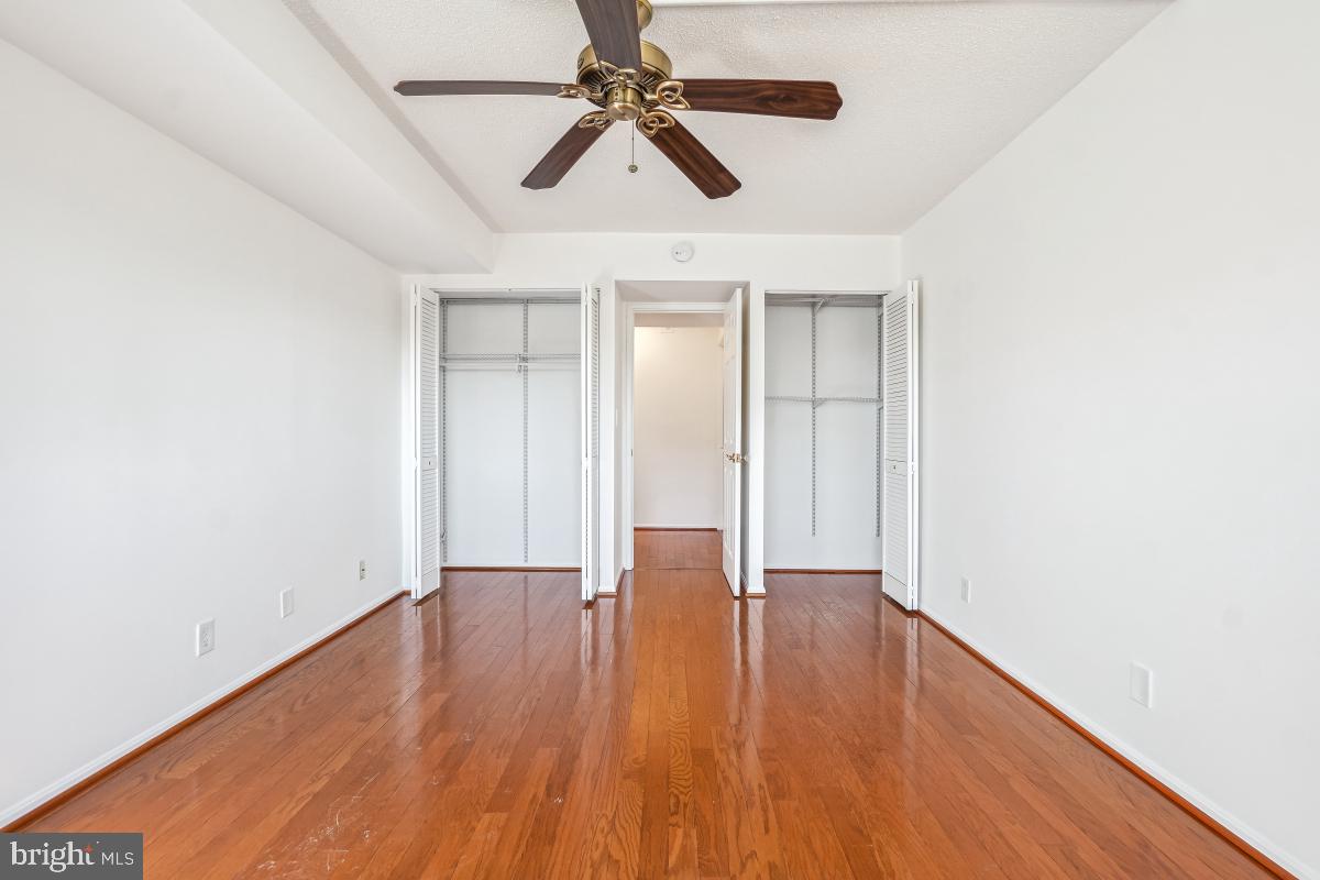5904 MOUNT EAGLE DR #1105, ALEXANDRIA, Virginia 22303, 2 Bedrooms Bedrooms, 8 Rooms Rooms,2 BathroomsBathrooms,Residential,For sale,5904 MOUNT EAGLE DR #1105,VAFX2242470 MLS # VAFX2242470