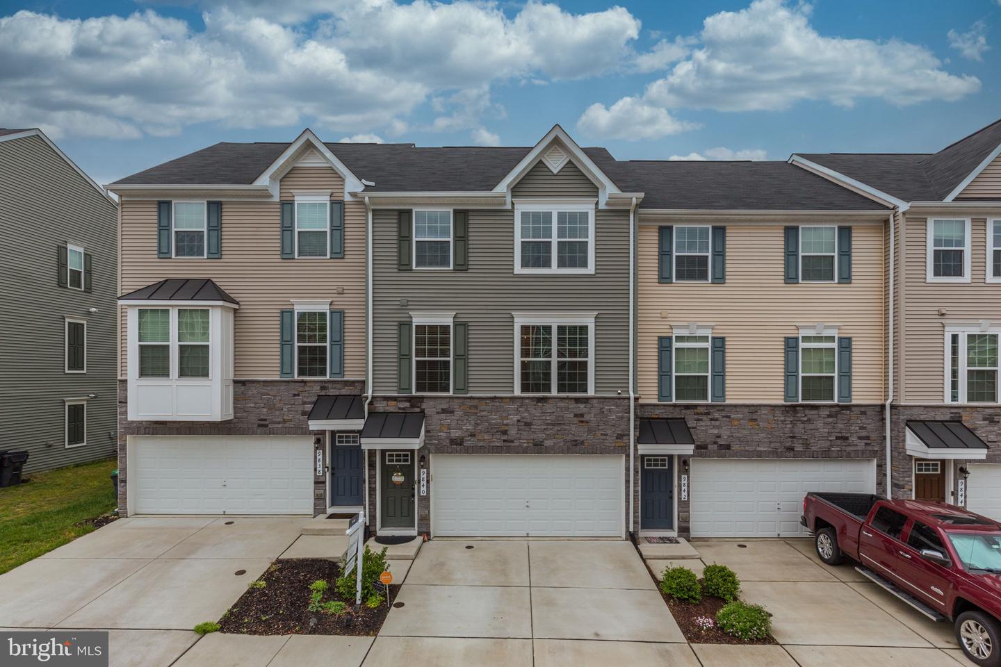 9840 CEDARMASS CIR, FREDERICKSBURG, Virginia 22408, 3 Bedrooms Bedrooms, ,2 BathroomsBathrooms,Residential,For sale,9840 CEDARMASS CIR,VASP2033324 MLS # VASP2033324