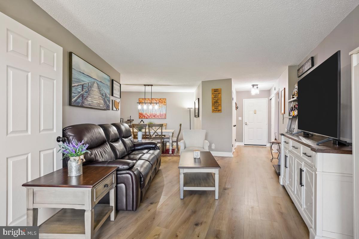 5904 MOUNT EAGLE DR #1003, ALEXANDRIA, Virginia 22303, 2 Bedrooms Bedrooms, 8 Rooms Rooms,1 BathroomBathrooms,Residential,For sale,5904 MOUNT EAGLE DR #1003,VAFX2242476 MLS # VAFX2242476