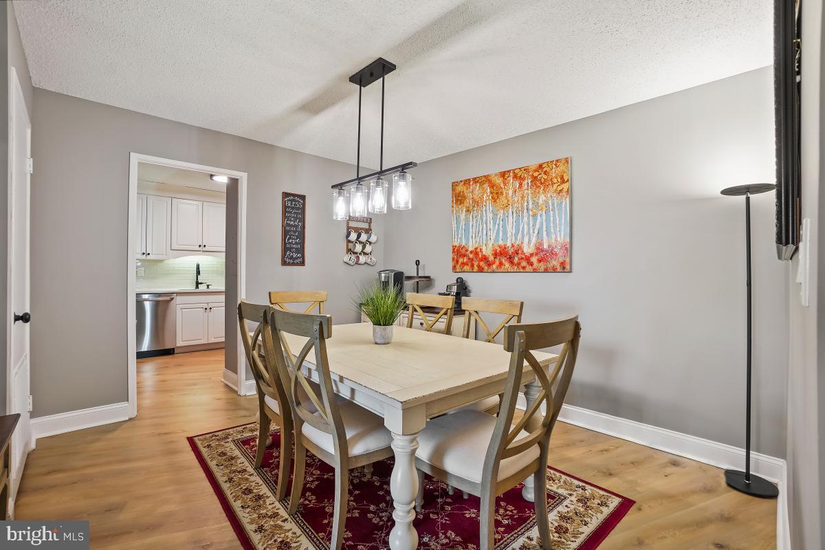 5904 MOUNT EAGLE DR #1003, ALEXANDRIA, Virginia 22303, 2 Bedrooms Bedrooms, 8 Rooms Rooms,1 BathroomBathrooms,Residential,For sale,5904 MOUNT EAGLE DR #1003,VAFX2242476 MLS # VAFX2242476