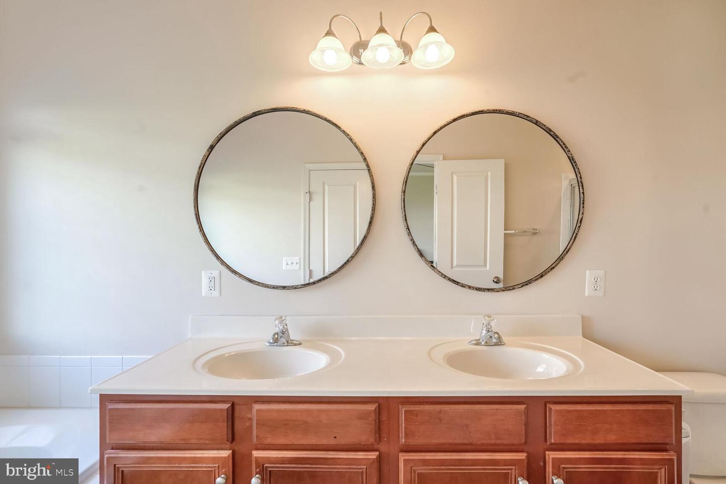 123 SHORT BRANCH RD, STAFFORD, Virginia 22556, 3 Bedrooms Bedrooms, ,3 BathroomsBathrooms,Residential,For sale,123 SHORT BRANCH RD,VAST2039044 MLS # VAST2039044