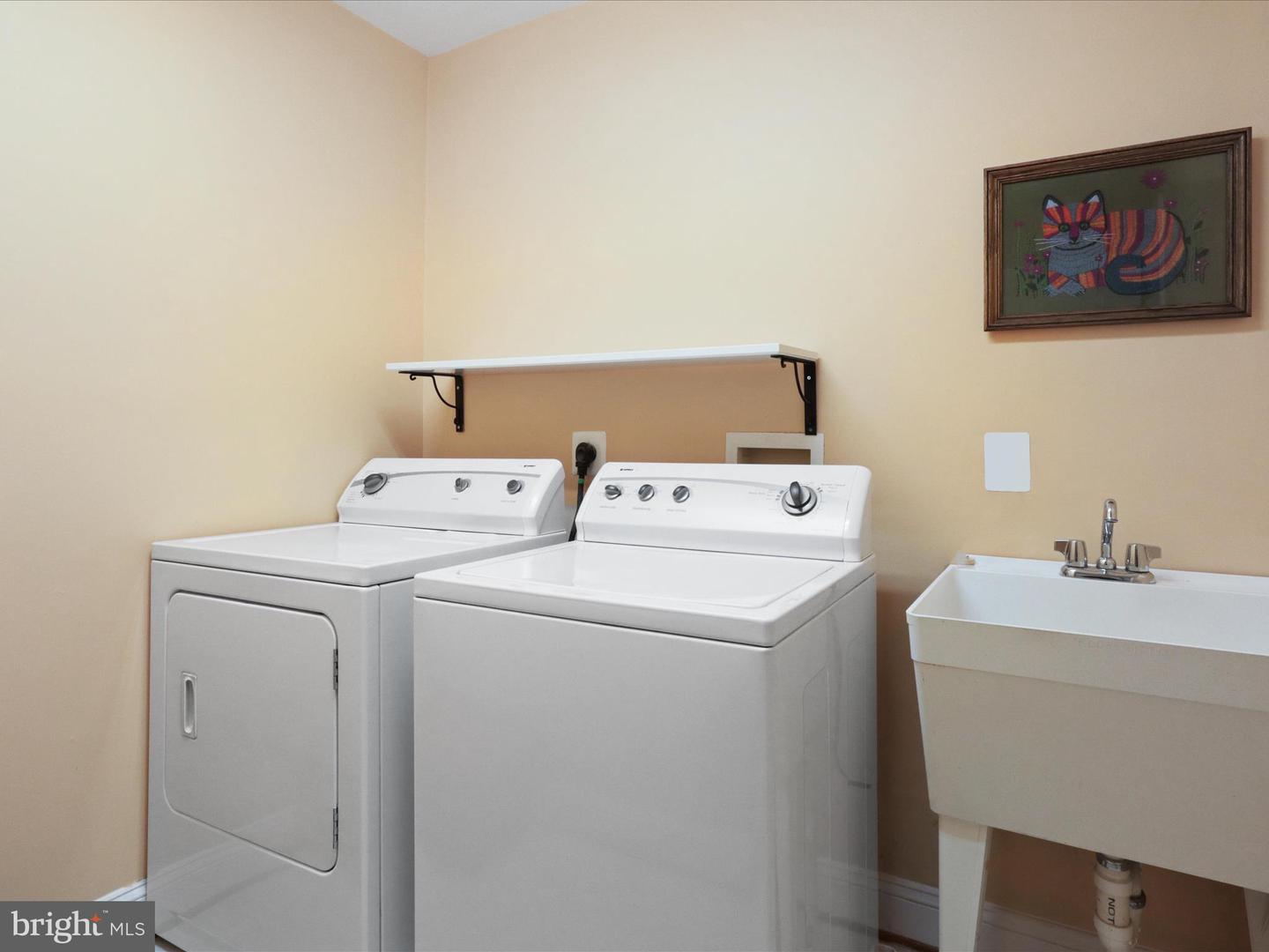 11800 JUDITHS GROVE CT, MANASSAS, Virginia 20112, 6 Bedrooms Bedrooms, ,4 BathroomsBathrooms,Residential,For sale,11800 JUDITHS GROVE CT,VAPW2095196 MLS # VAPW2095196