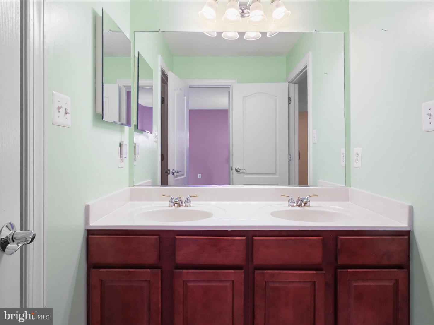 11800 JUDITHS GROVE CT, MANASSAS, Virginia 20112, 6 Bedrooms Bedrooms, ,4 BathroomsBathrooms,Residential,For sale,11800 JUDITHS GROVE CT,VAPW2095196 MLS # VAPW2095196