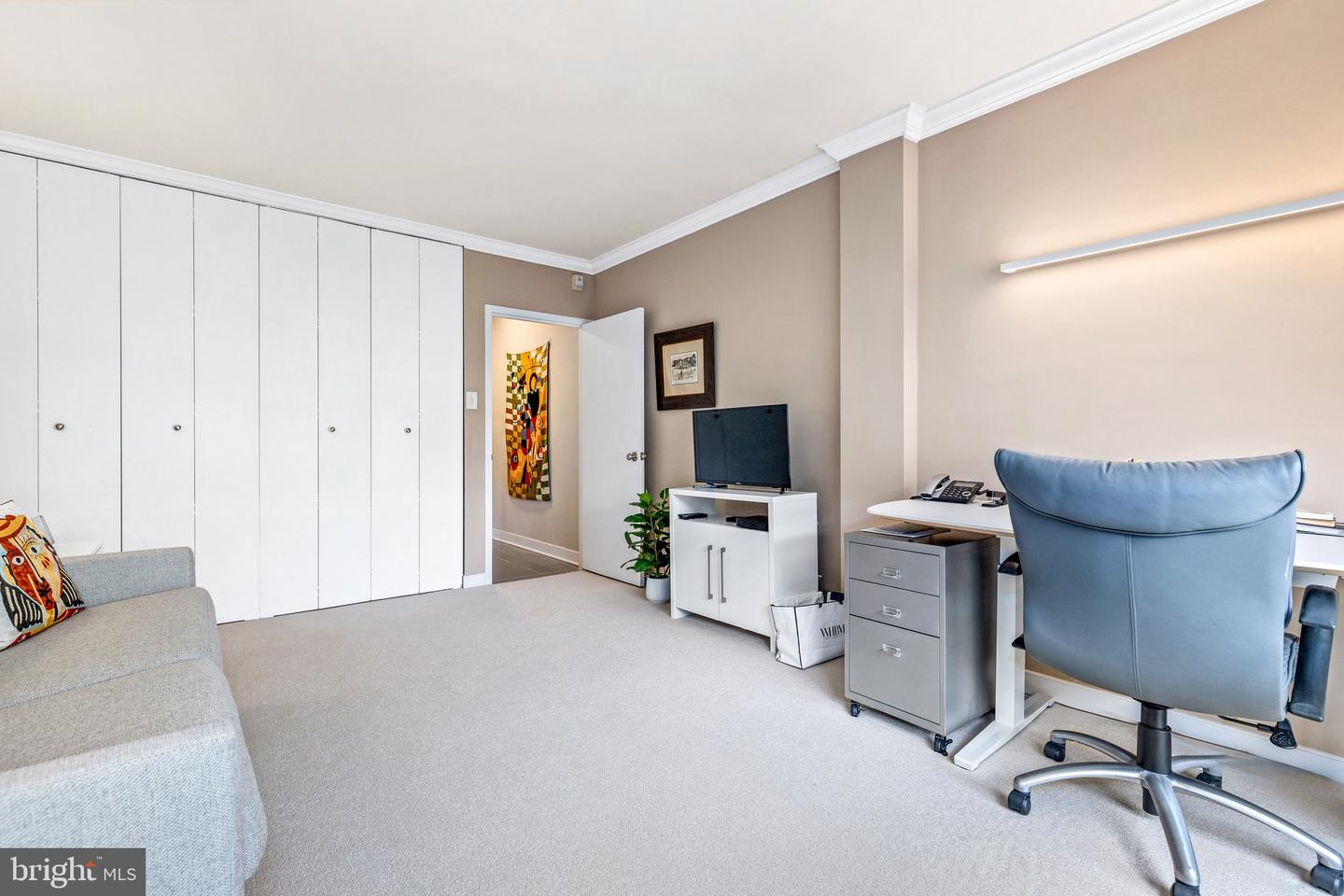 4100 CATHEDRAL AVE NW #PH9, WASHINGTON, District Of Columbia 20016, 2 Bedrooms Bedrooms, ,2 BathroomsBathrooms,Residential,For sale,4100 CATHEDRAL AVE NW #PH9,DCDC2201780 MLS # DCDC2201780