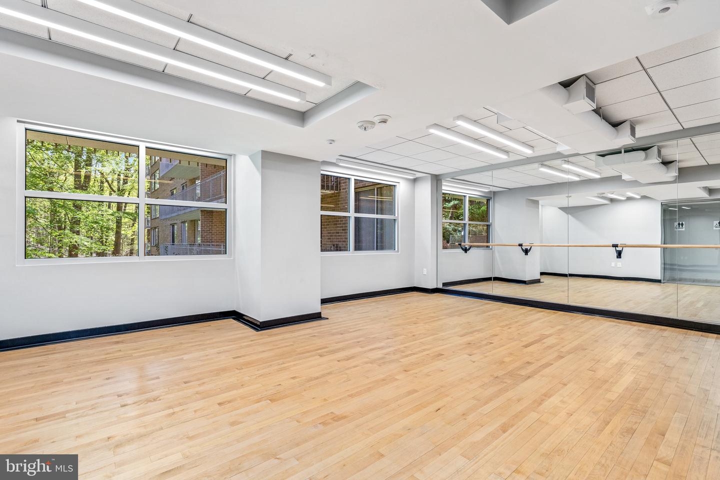 4100 CATHEDRAL AVE NW #PH9, WASHINGTON, District Of Columbia 20016, 2 Bedrooms Bedrooms, ,2 BathroomsBathrooms,Residential,For sale,4100 CATHEDRAL AVE NW #PH9,DCDC2201780 MLS # DCDC2201780