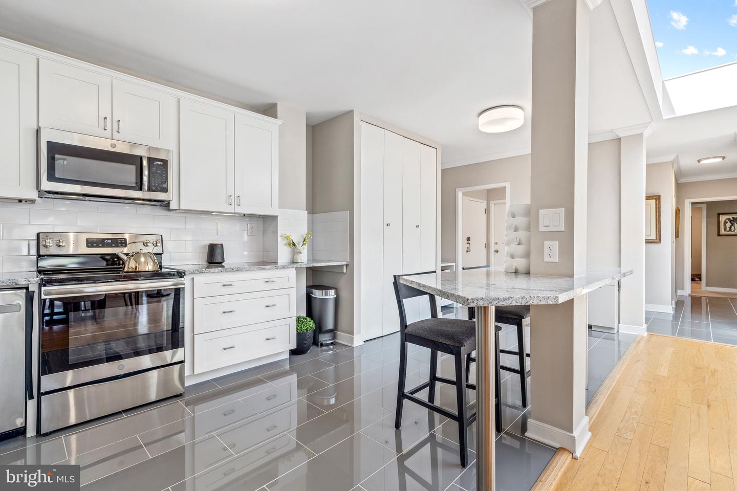 4100 CATHEDRAL AVE NW #PH9, WASHINGTON, District Of Columbia 20016, 2 Bedrooms Bedrooms, ,2 BathroomsBathrooms,Residential,For sale,4100 CATHEDRAL AVE NW #PH9,DCDC2201780 MLS # DCDC2201780