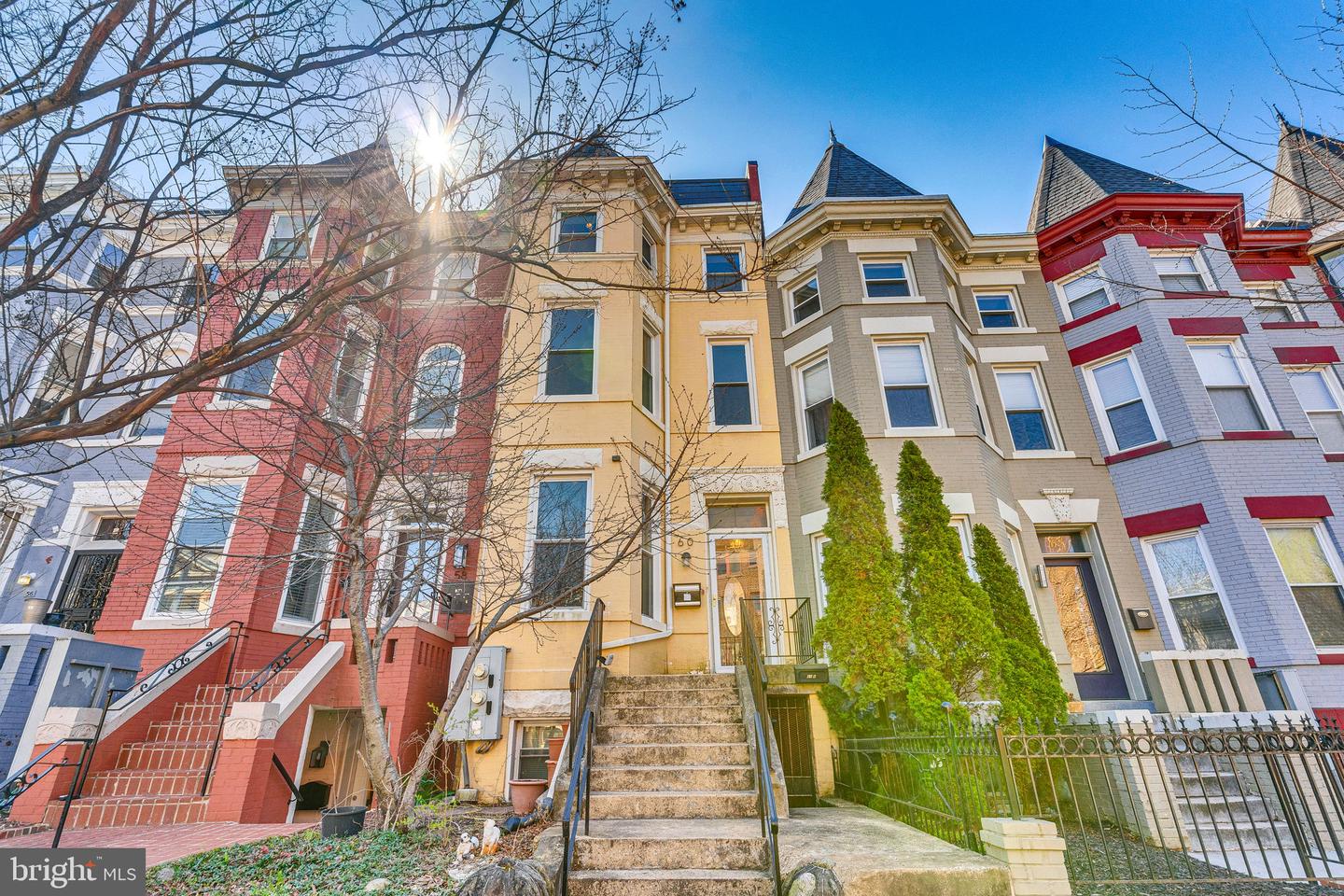 60 T ST NW, WASHINGTON, District Of Columbia 20001, 5 Bedrooms Bedrooms, ,4 BathroomsBathrooms,Residential,For sale,60 T ST NW,DCDC2201814 MLS # DCDC2201814