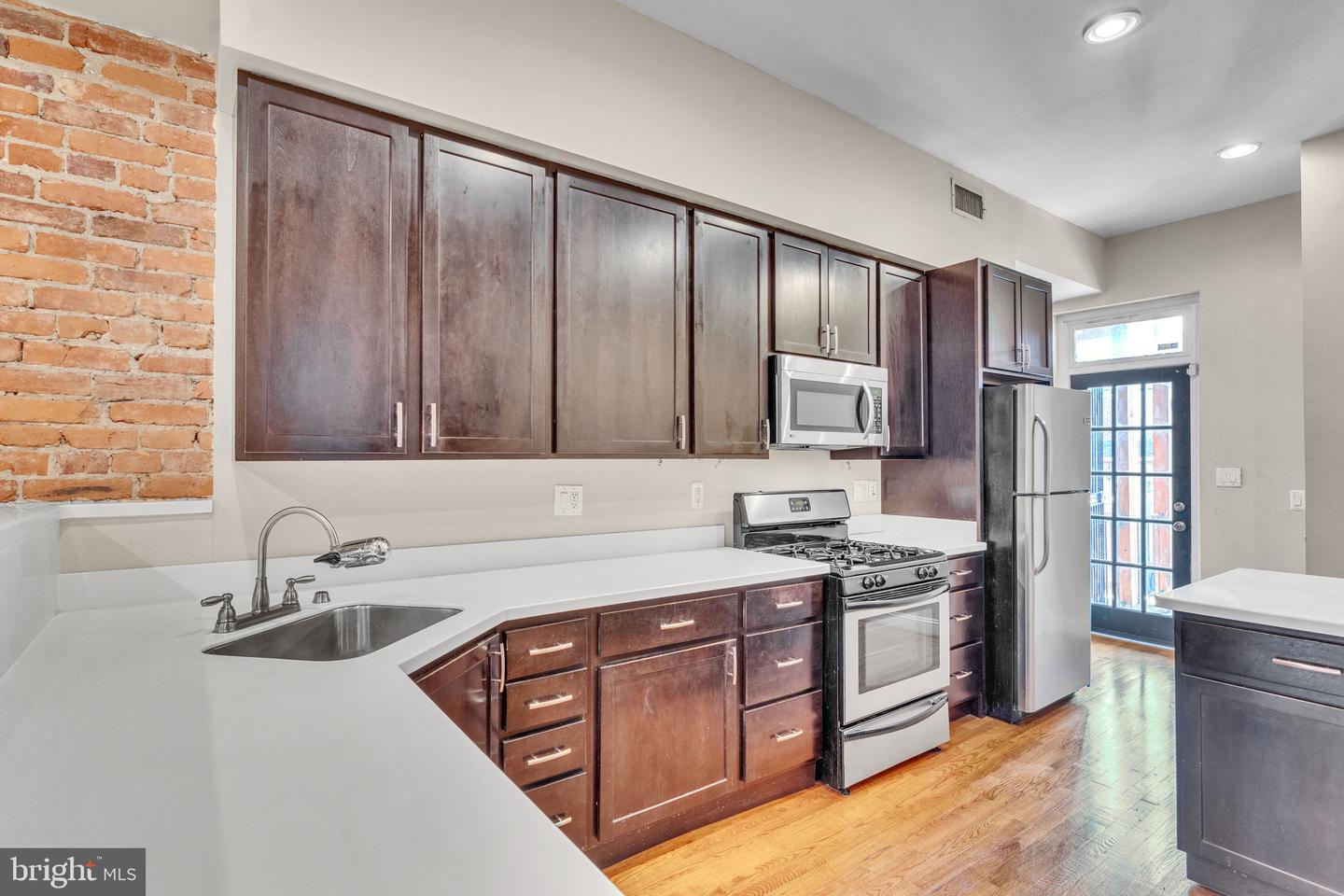 60 T ST NW, WASHINGTON, District Of Columbia 20001, 5 Bedrooms Bedrooms, ,4 BathroomsBathrooms,Residential,For sale,60 T ST NW,DCDC2201814 MLS # DCDC2201814