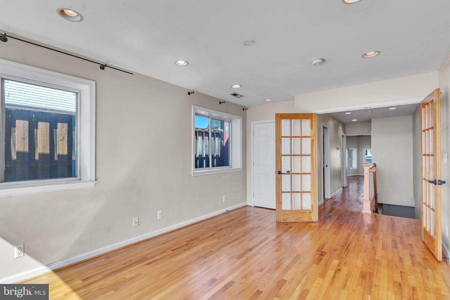 60 T ST NW, WASHINGTON, District Of Columbia 20001, 5 Bedrooms Bedrooms, ,4 BathroomsBathrooms,Residential,For sale,60 T ST NW,DCDC2201814 MLS # DCDC2201814