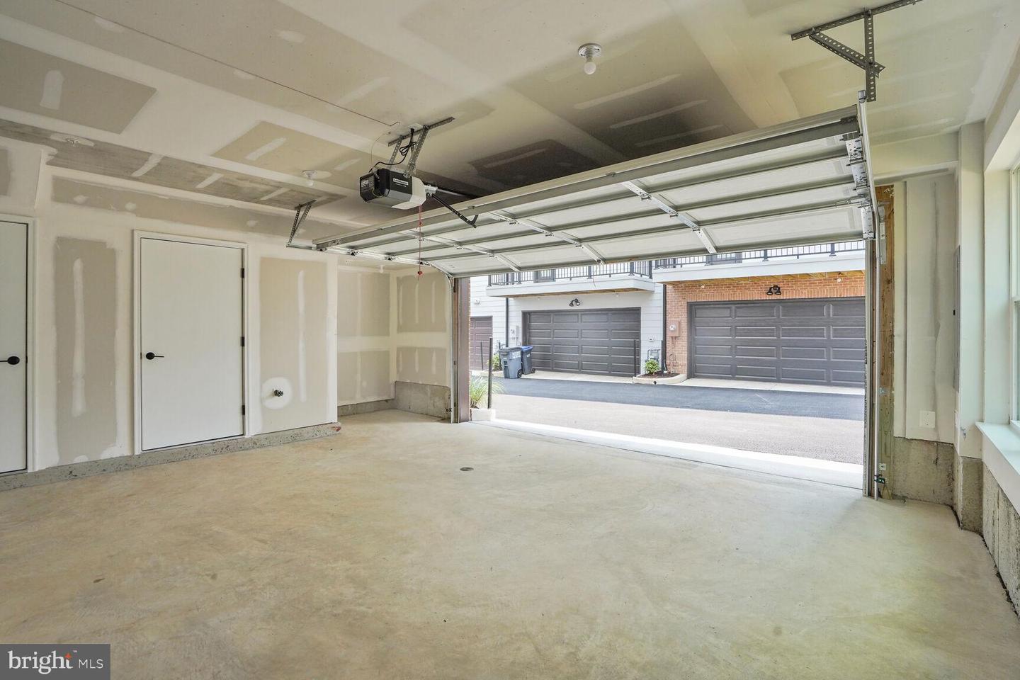 2117 TYSONS RIDGELINE RD #ELEVATOR LOT 73, FALLS CHURCH, Virginia 22043, 4 Bedrooms Bedrooms, ,4 BathroomsBathrooms,Residential,For sale,2117 TYSONS RIDGELINE RD #ELEVATOR LOT 73,VAFX2242356 MLS # VAFX2242356