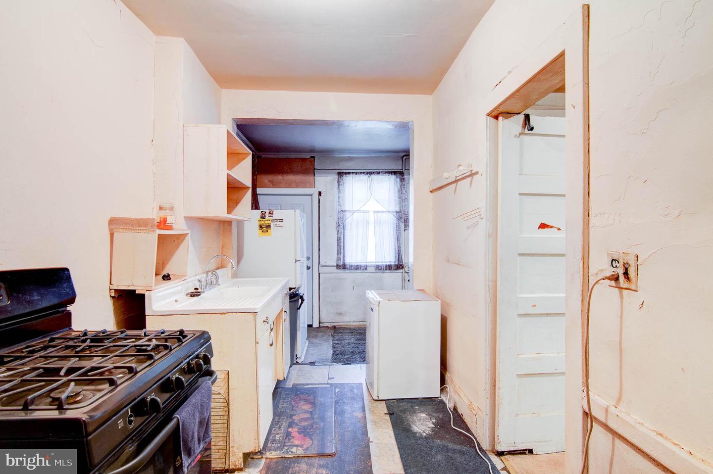 1646 GALES ST NE, WASHINGTON, District Of Columbia 20002, 3 Bedrooms Bedrooms, ,1 BathroomBathrooms,Residential,For sale,1646 GALES ST NE,DCDC2201846 MLS # DCDC2201846