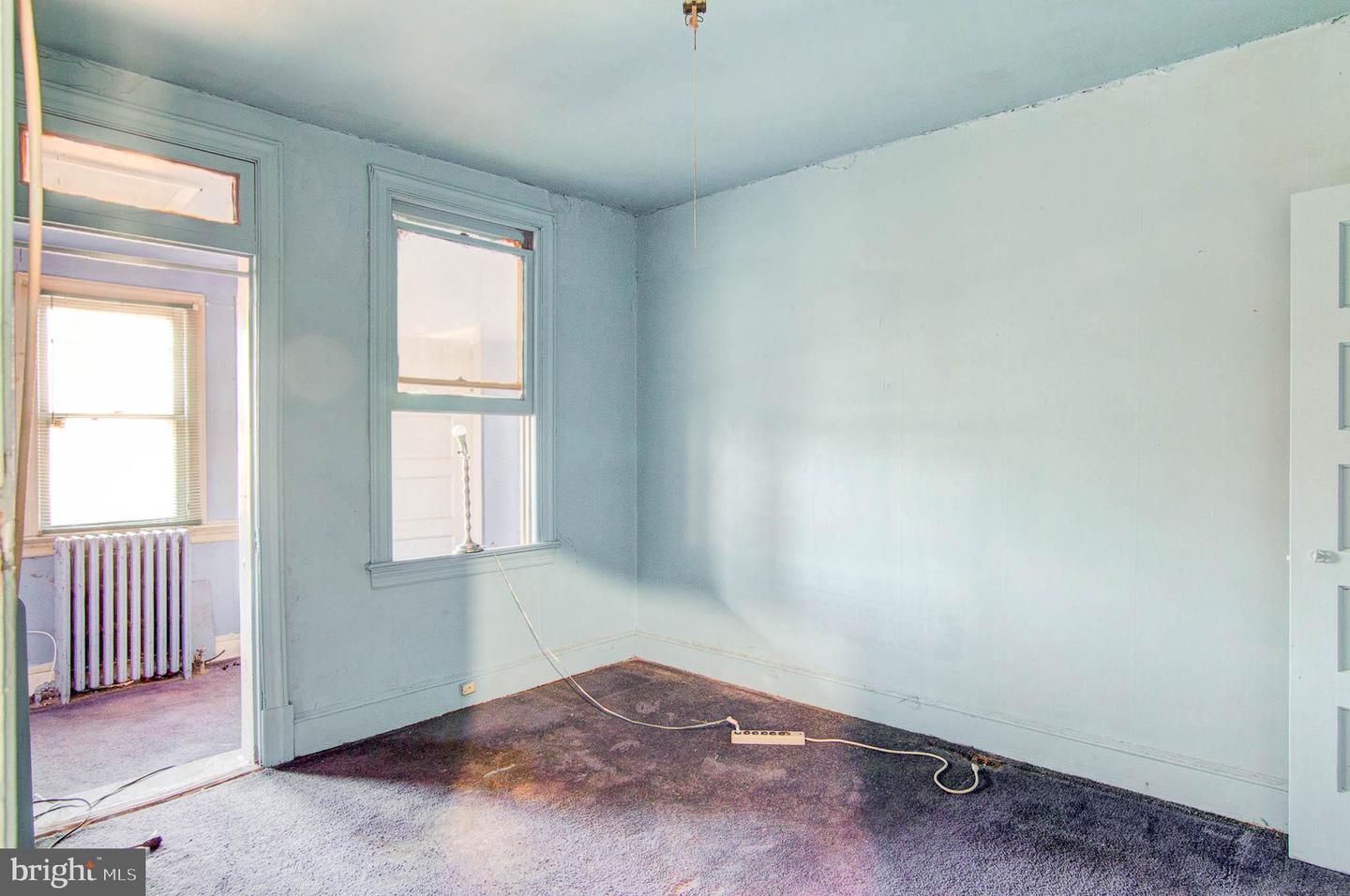 1646 GALES ST NE, WASHINGTON, District Of Columbia 20002, 3 Bedrooms Bedrooms, ,1 BathroomBathrooms,Residential,For sale,1646 GALES ST NE,DCDC2201846 MLS # DCDC2201846