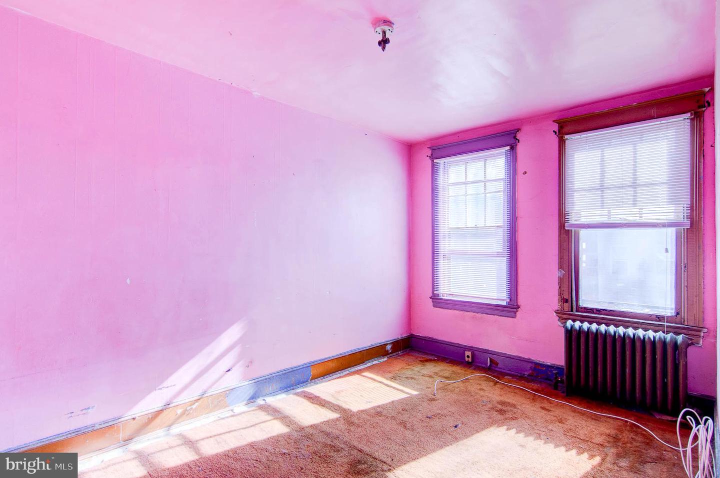 1646 GALES ST NE, WASHINGTON, District Of Columbia 20002, 3 Bedrooms Bedrooms, ,1 BathroomBathrooms,Residential,For sale,1646 GALES ST NE,DCDC2201846 MLS # DCDC2201846