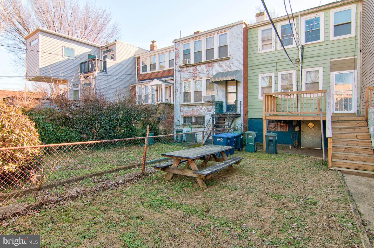 1646 GALES ST NE, WASHINGTON, District Of Columbia 20002, 3 Bedrooms Bedrooms, ,1 BathroomBathrooms,Residential,For sale,1646 GALES ST NE,DCDC2201846 MLS # DCDC2201846